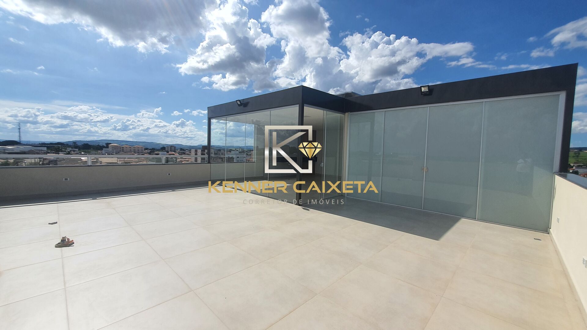 Cobertura, 3 quartos, 202 m² - Foto 22