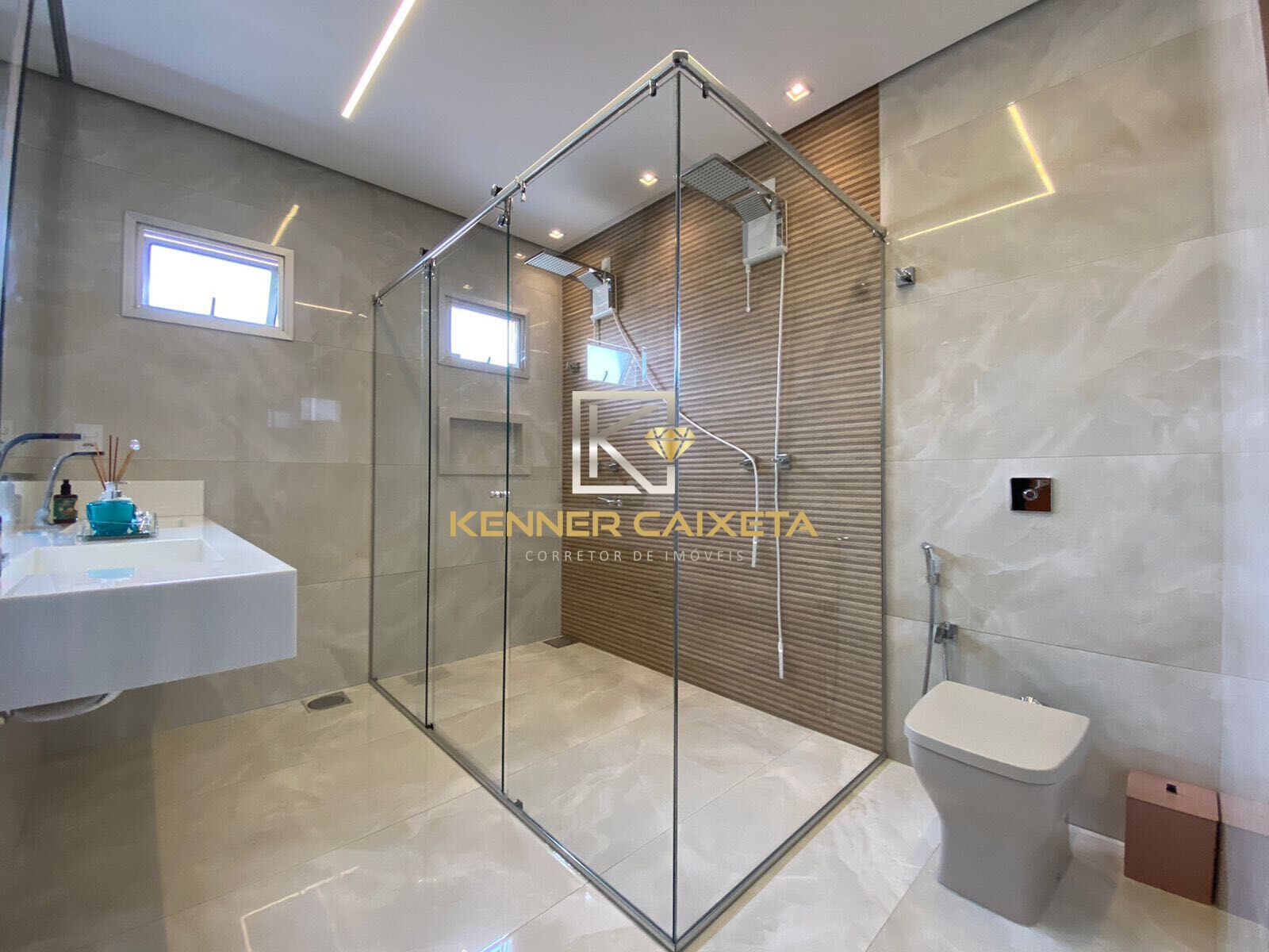 Cobertura, 3 quartos, 202 m² - Foto 16