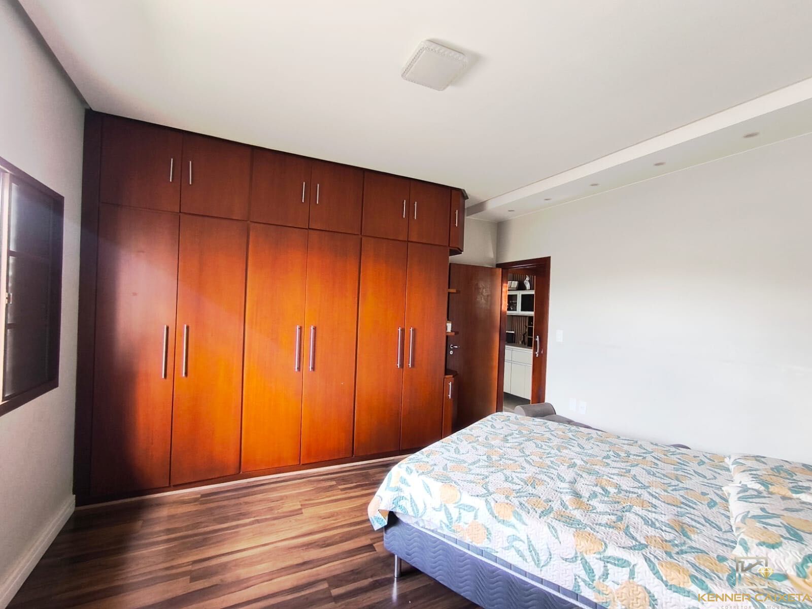 Casa, 3 quartos, 228 m² - Foto 9