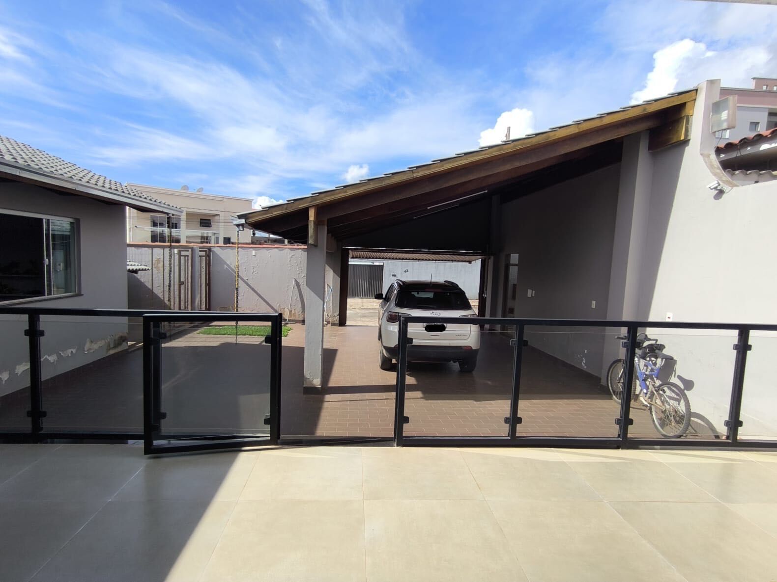 Casa, 3 quartos, 228 m² - Foto 3