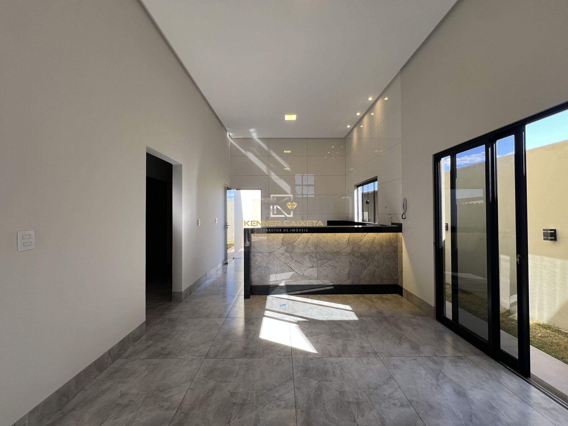 Casa à venda com 3 quartos, 125m² - Foto 4