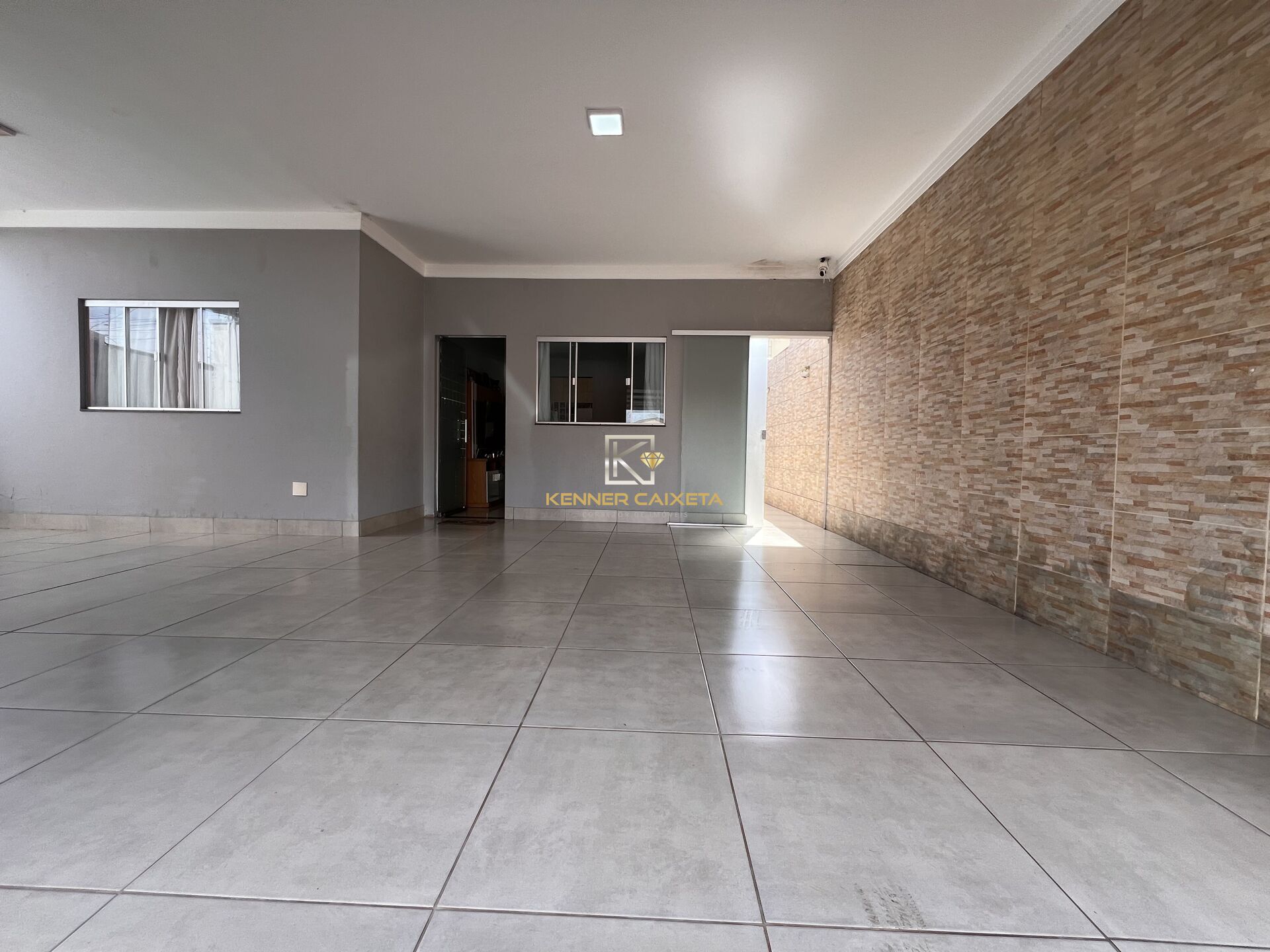 Casa à venda com 3 quartos, 138m² - Foto 3