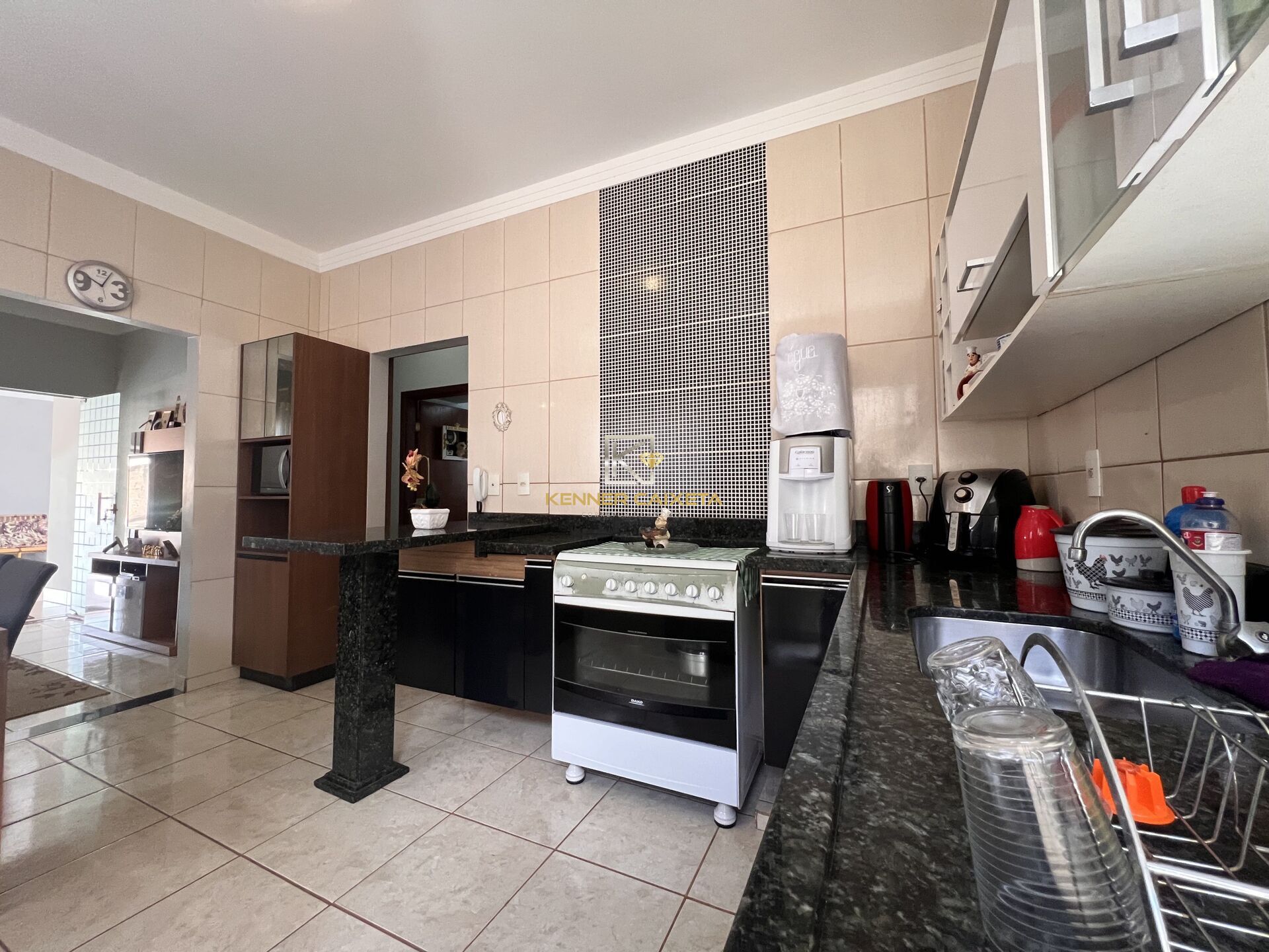 Casa à venda com 3 quartos, 138m² - Foto 7