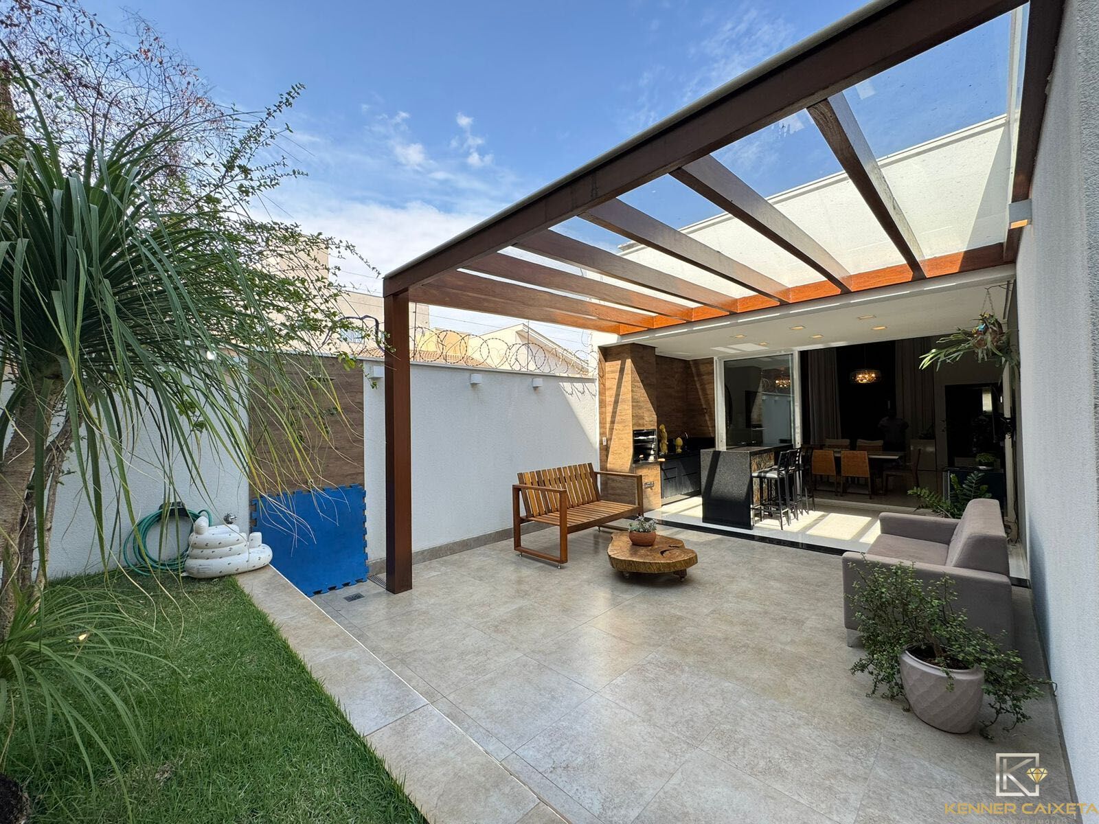 Casa, 3 quartos, 200 m² - Foto 13