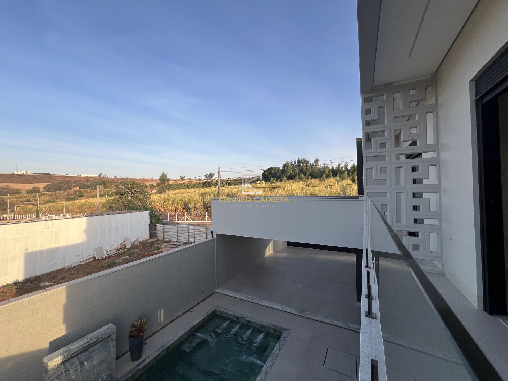 Casa à venda com 4 quartos, 313m² - Foto 31