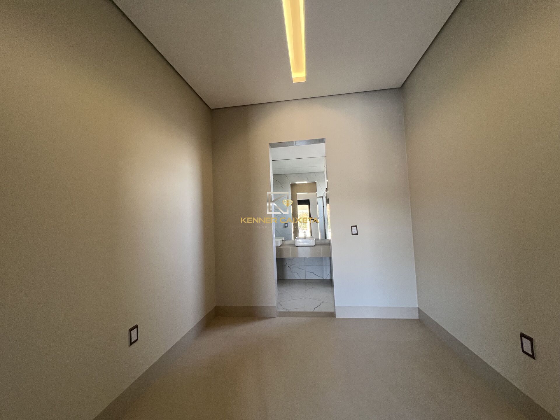 Casa à venda com 4 quartos, 313m² - Foto 28