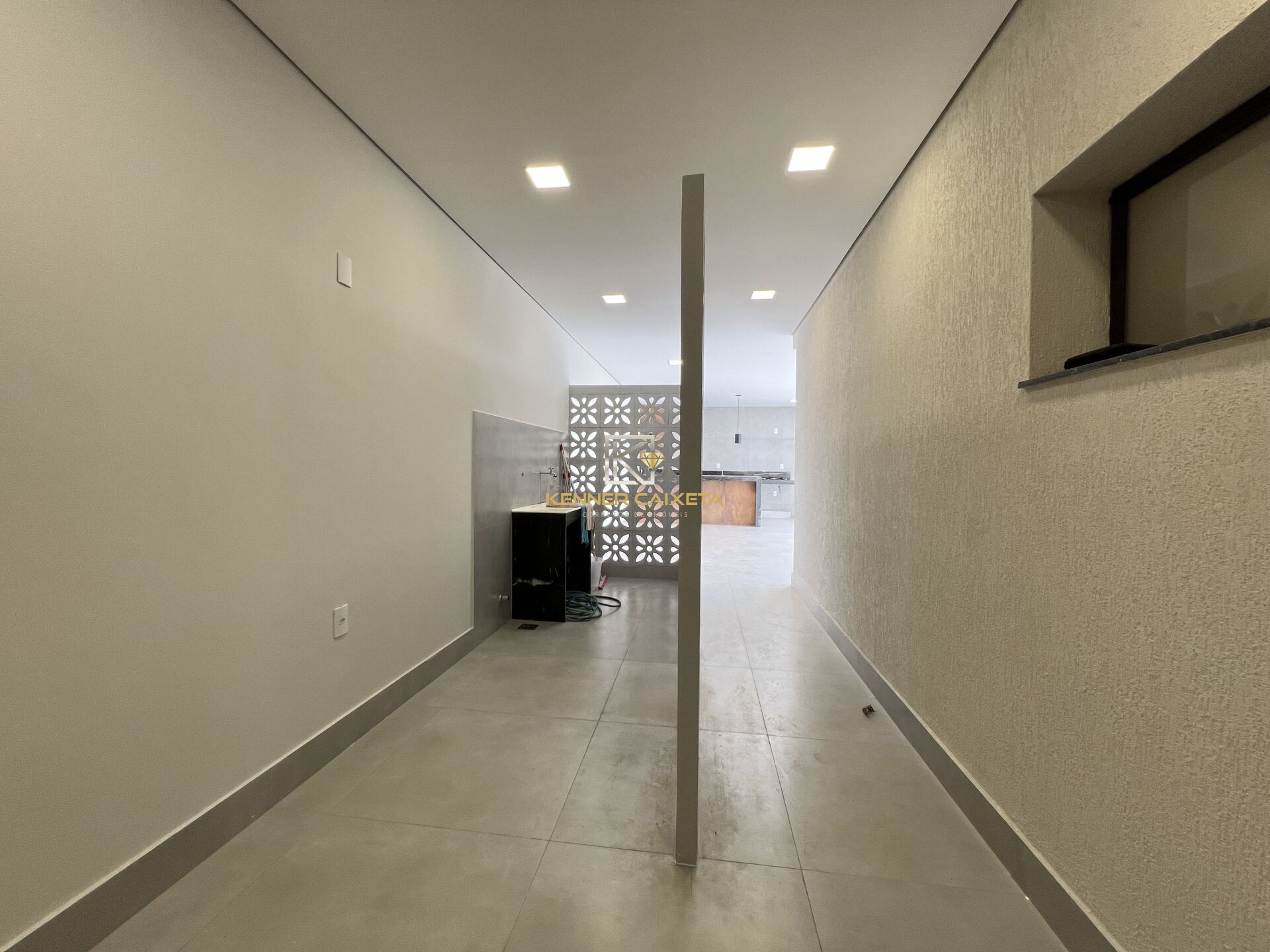 Apartamento à venda com 3 quartos, 105m² - Foto 14