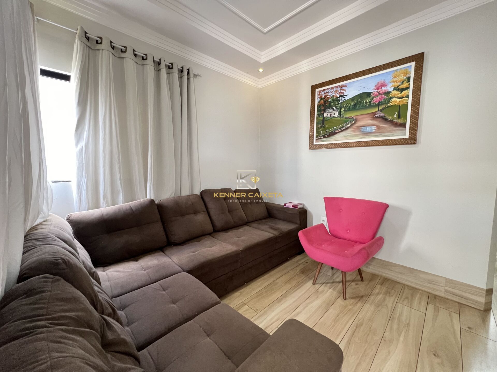 Casa à venda com 5 quartos, 230m² - Foto 6