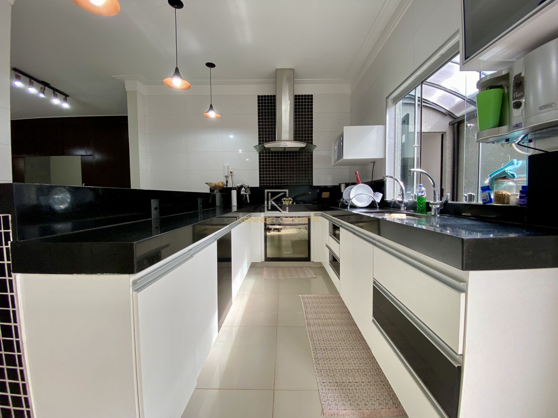 Casa, 3 quartos, 220 m² - Foto 10