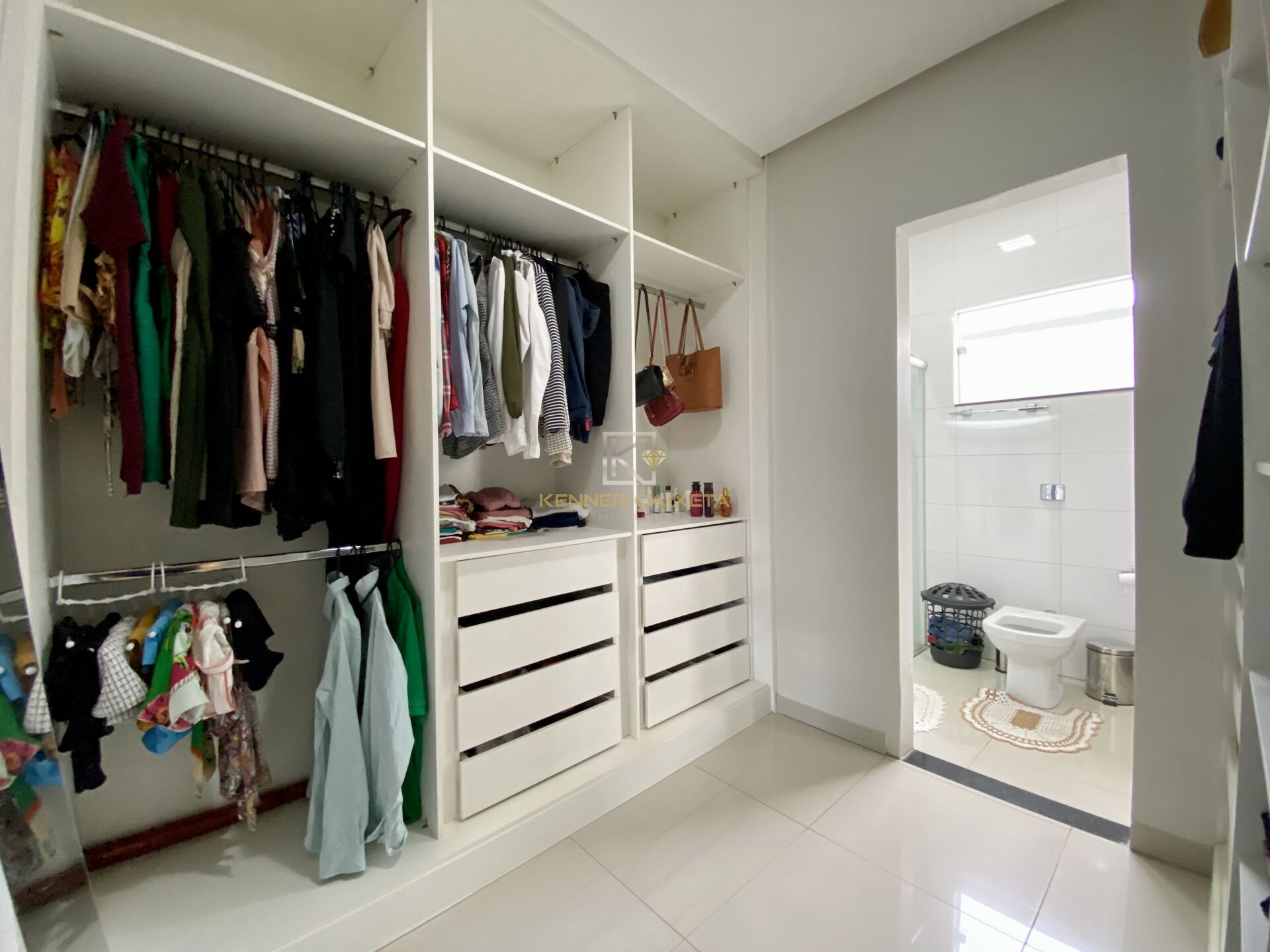 Casa, 3 quartos, 220 m² - Foto 12