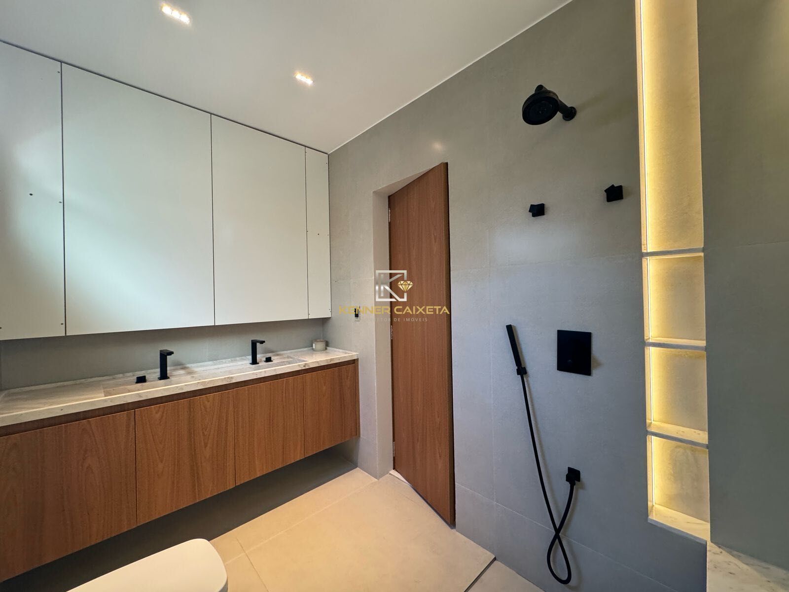 Casa à venda com 3 quartos, 270m² - Foto 29