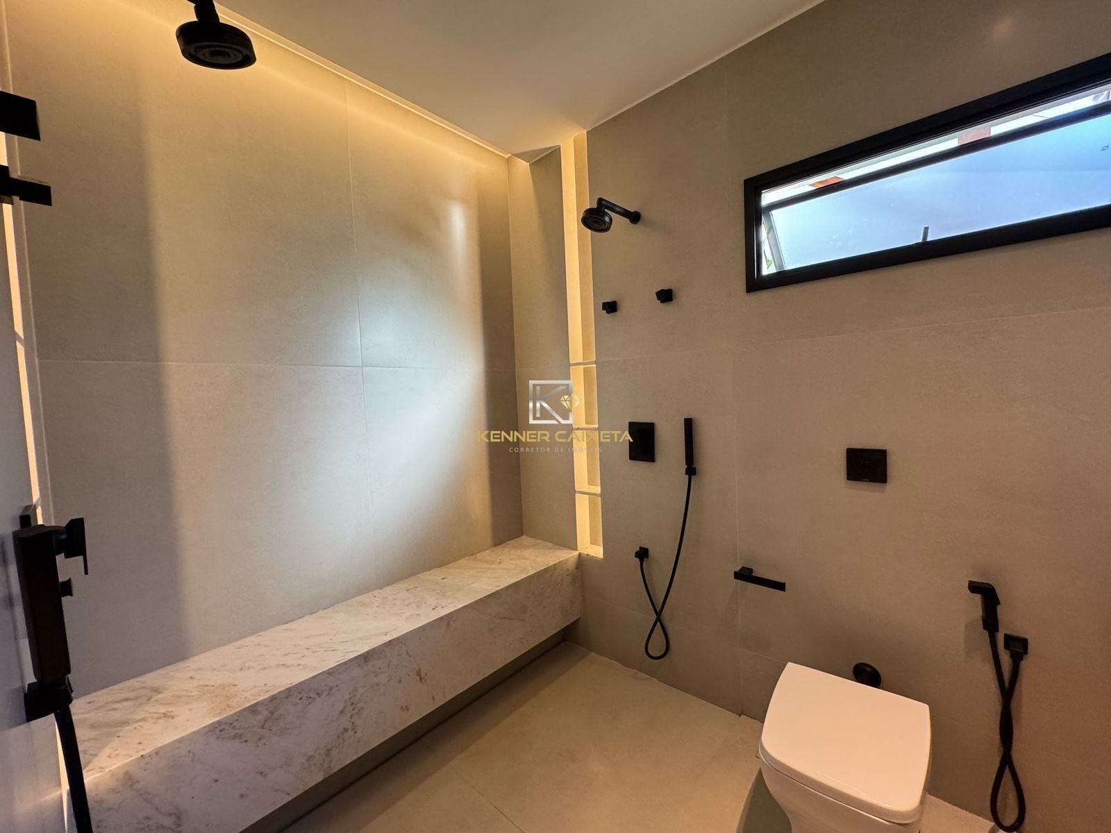 Casa à venda com 3 quartos, 270m² - Foto 28