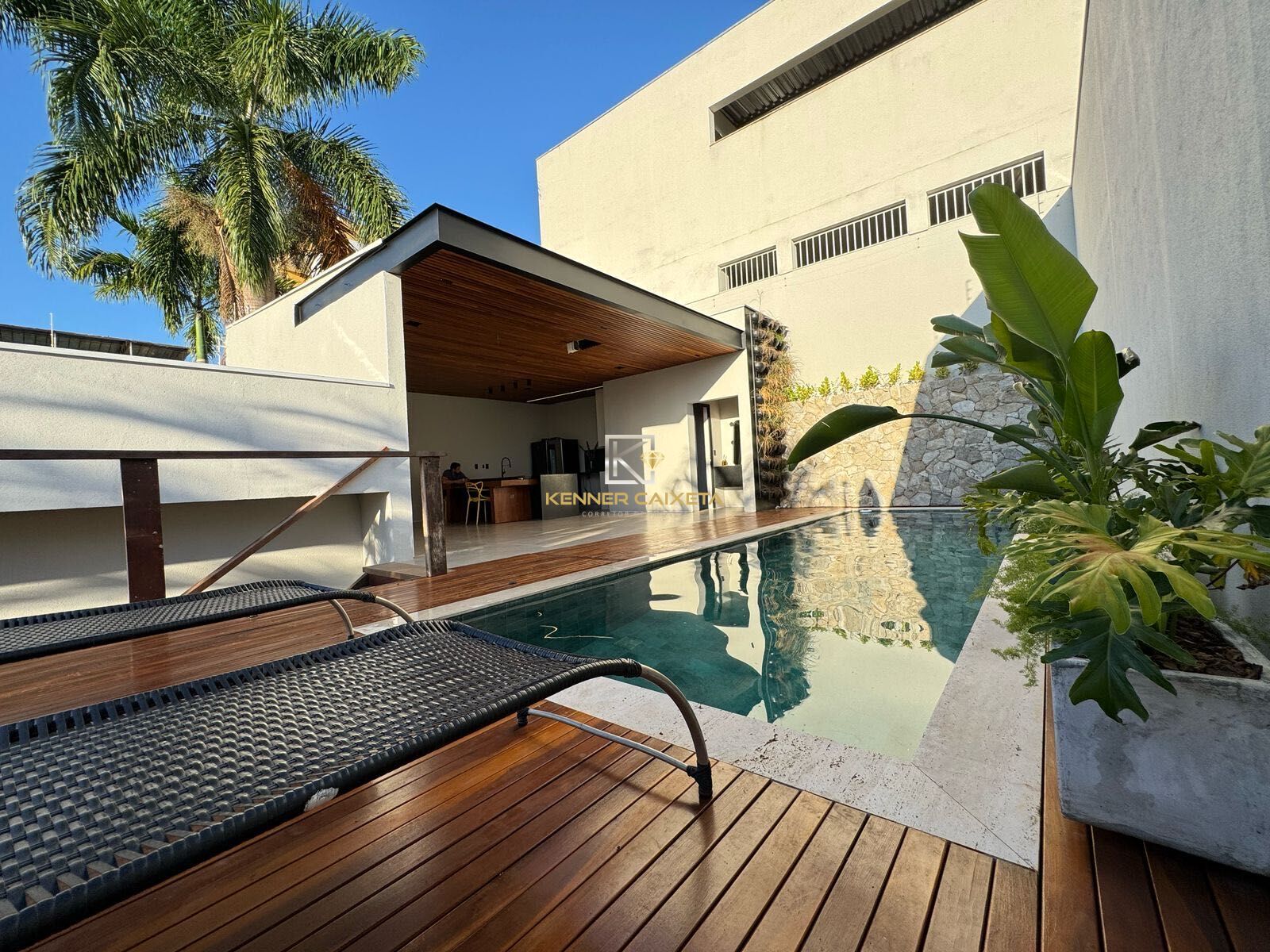 Casa à venda com 3 quartos, 270m² - Foto 6