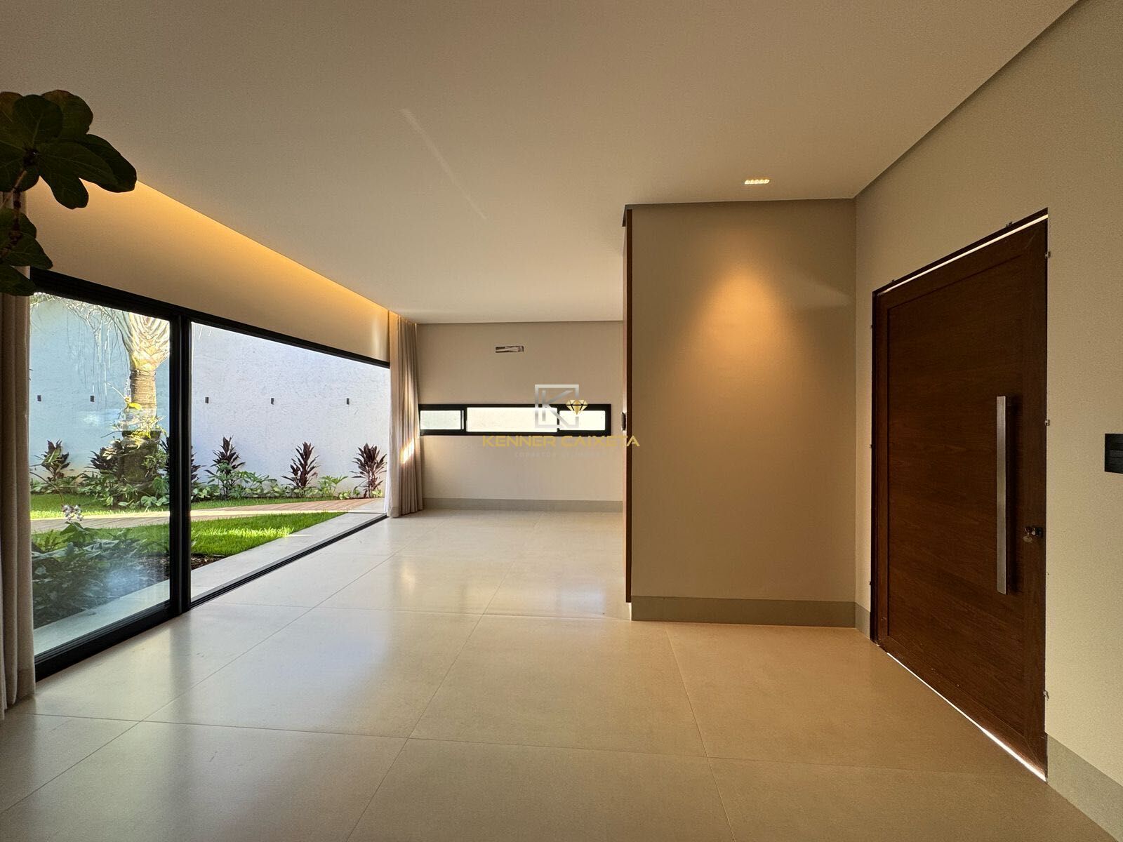 Casa à venda com 3 quartos, 270m² - Foto 16