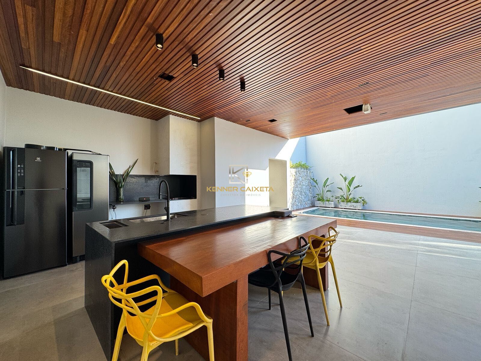 Casa à venda com 3 quartos, 270m² - Foto 9