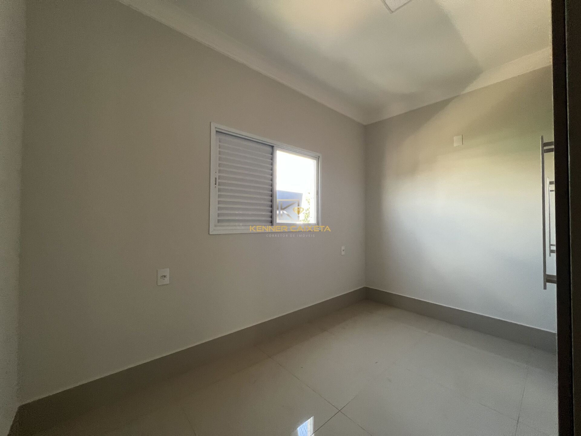 Apartamento à venda com 3 quartos, 100m² - Foto 7