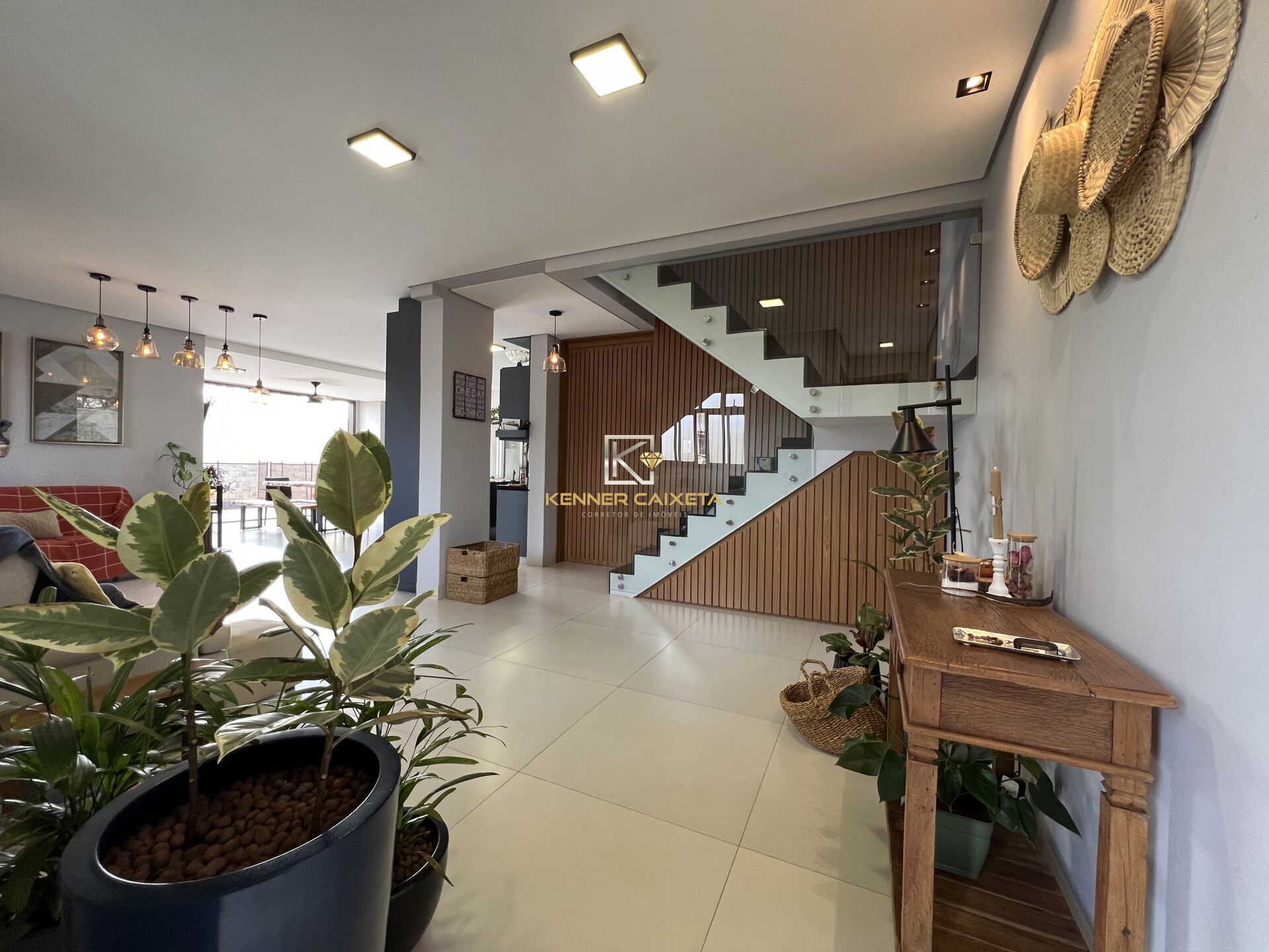 Casa à venda com 4 quartos, 255m² - Foto 17