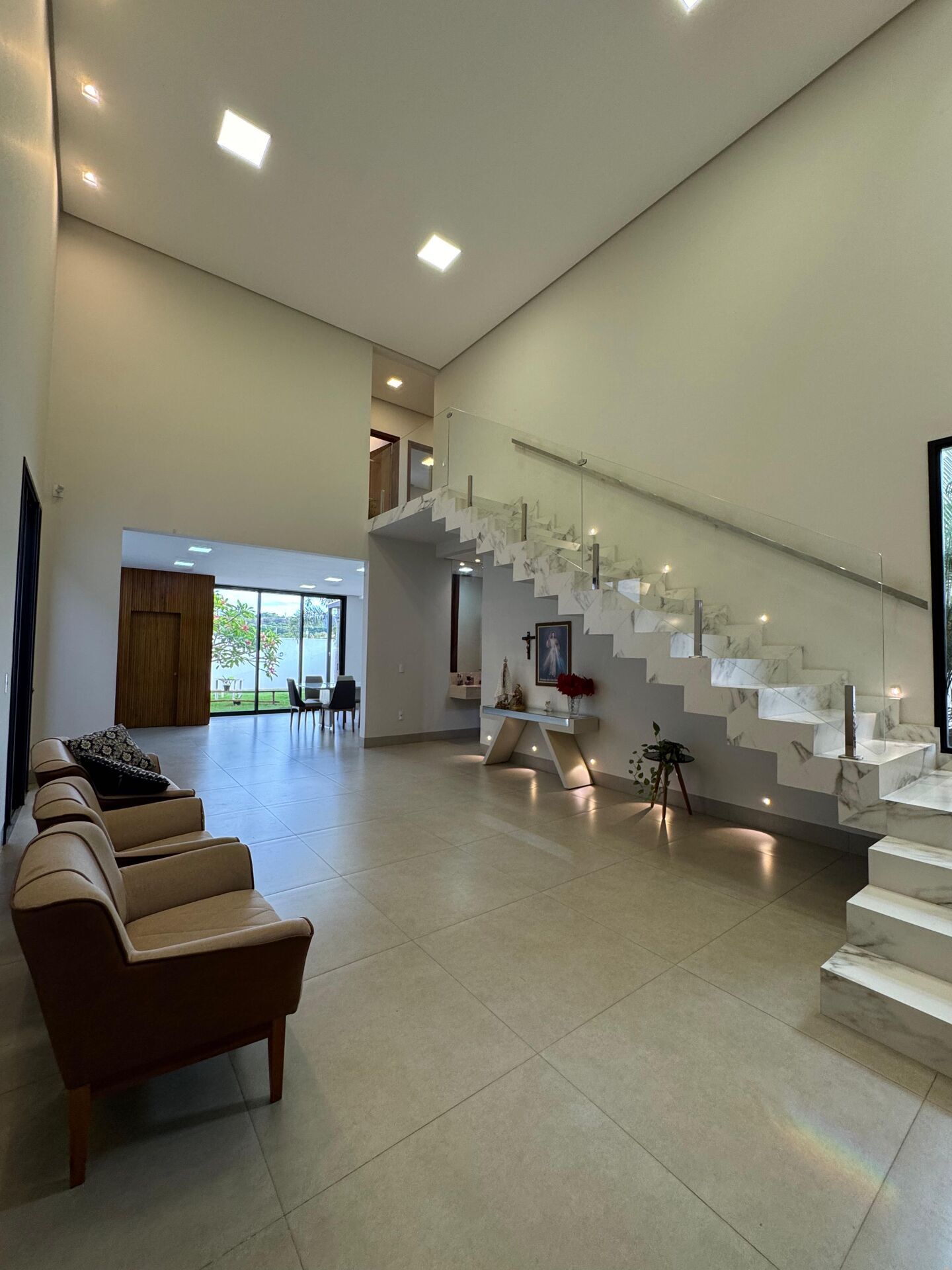 Casa, 4 quartos, 280 m² - Foto 3