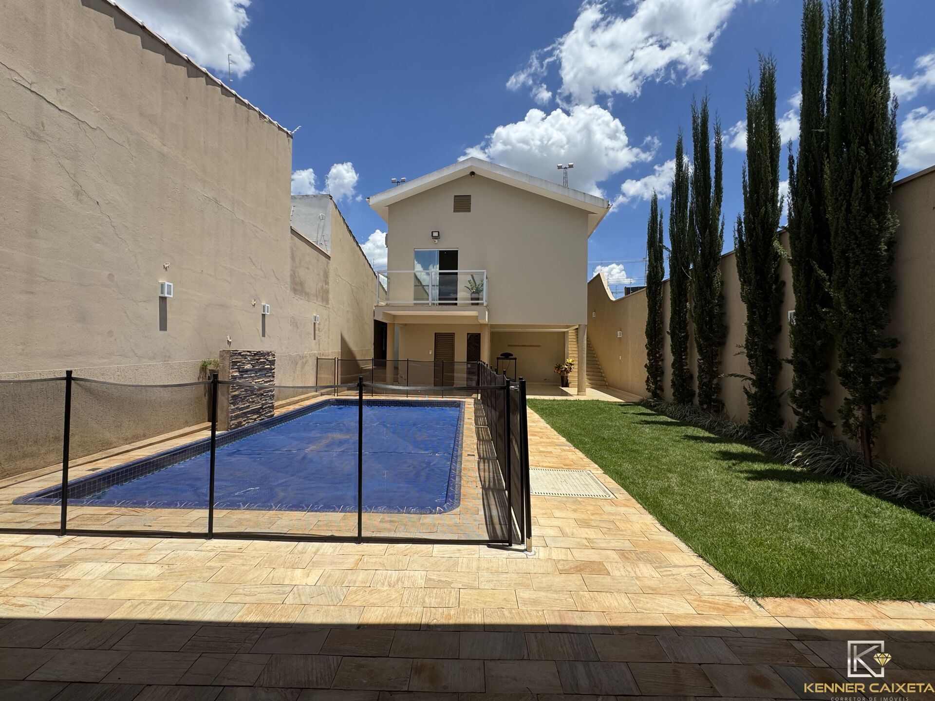 Casa, 3 quartos, 255 m² - Foto 38