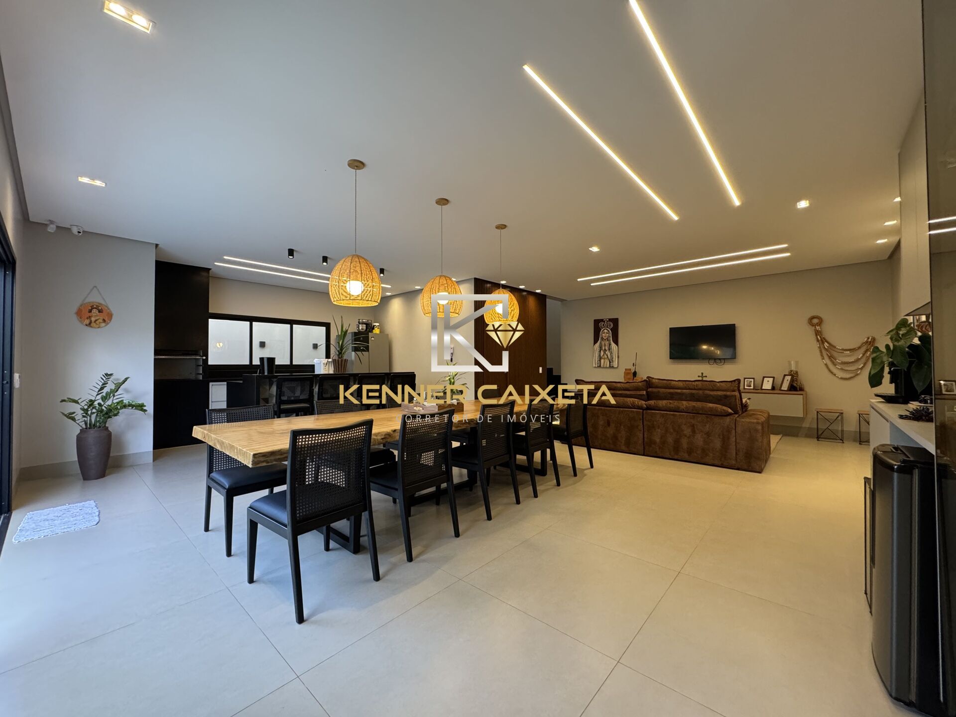 Casa, 3 quartos, 246 m² - Foto 7