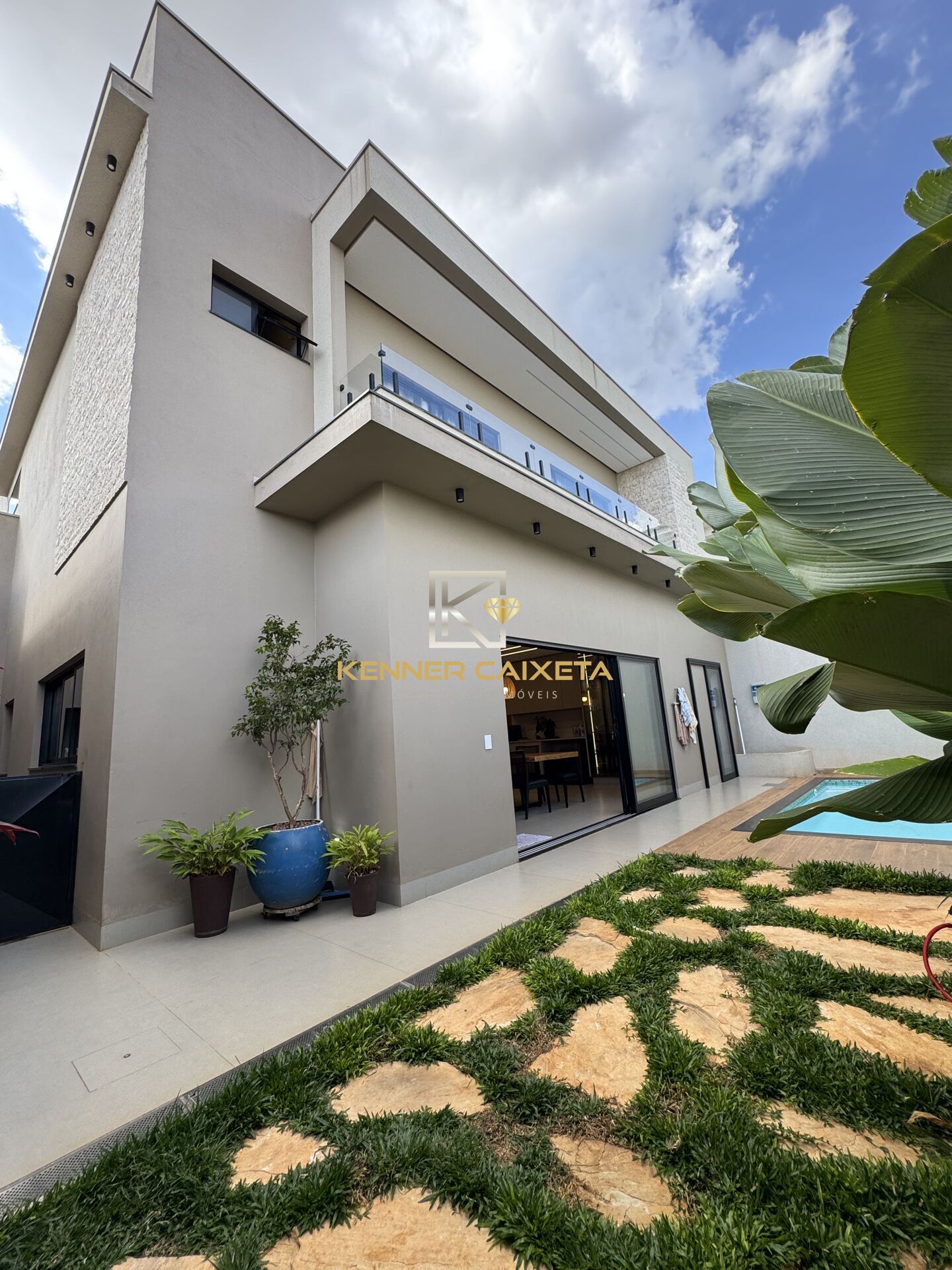 Casa, 3 quartos, 246 m² - Foto 9