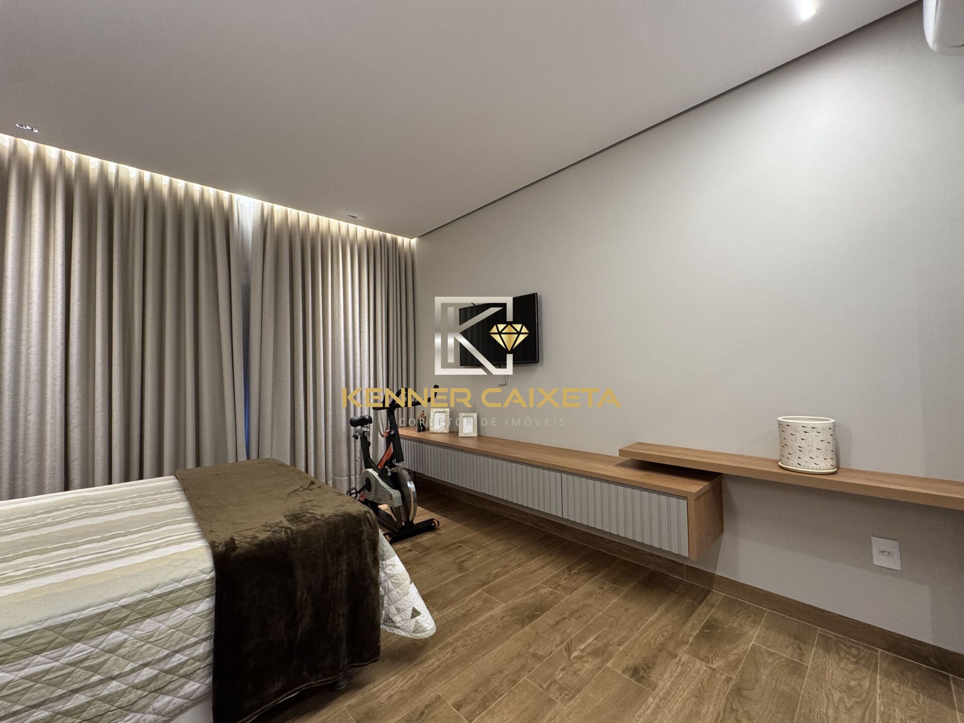 Casa, 3 quartos, 246 m² - Foto 42
