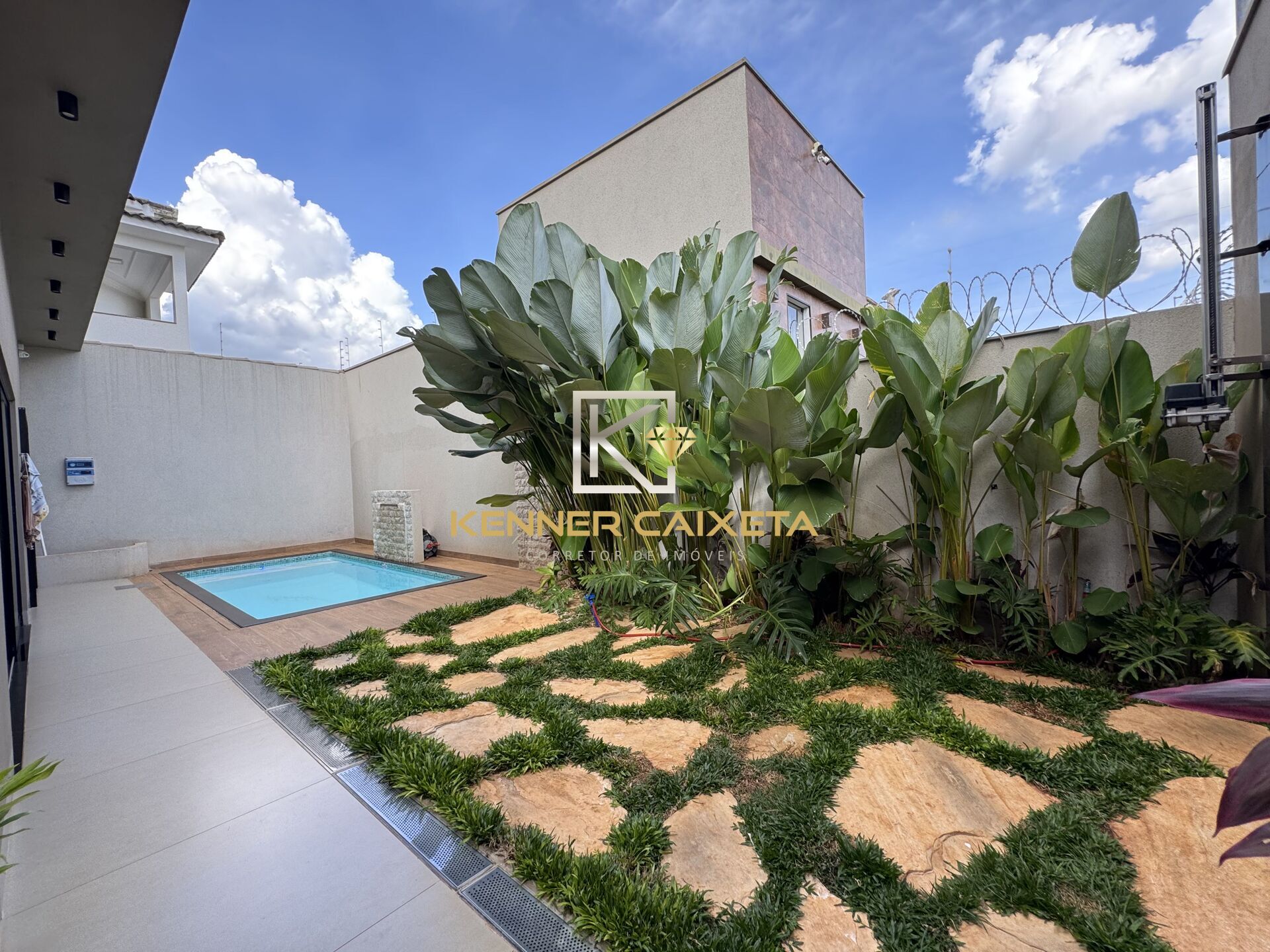 Casa, 3 quartos, 246 m² - Foto 13