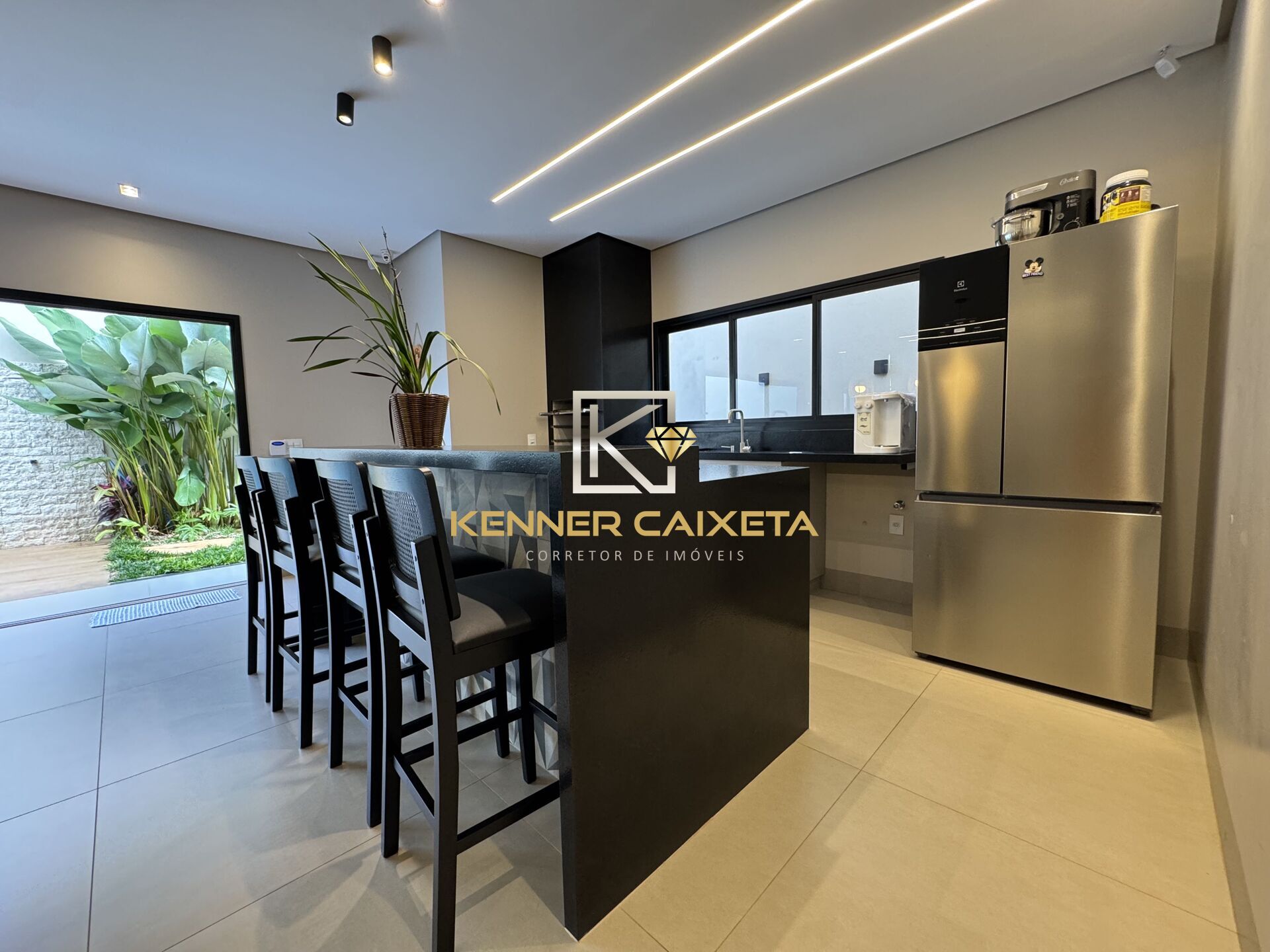 Casa, 3 quartos, 246 m² - Foto 19