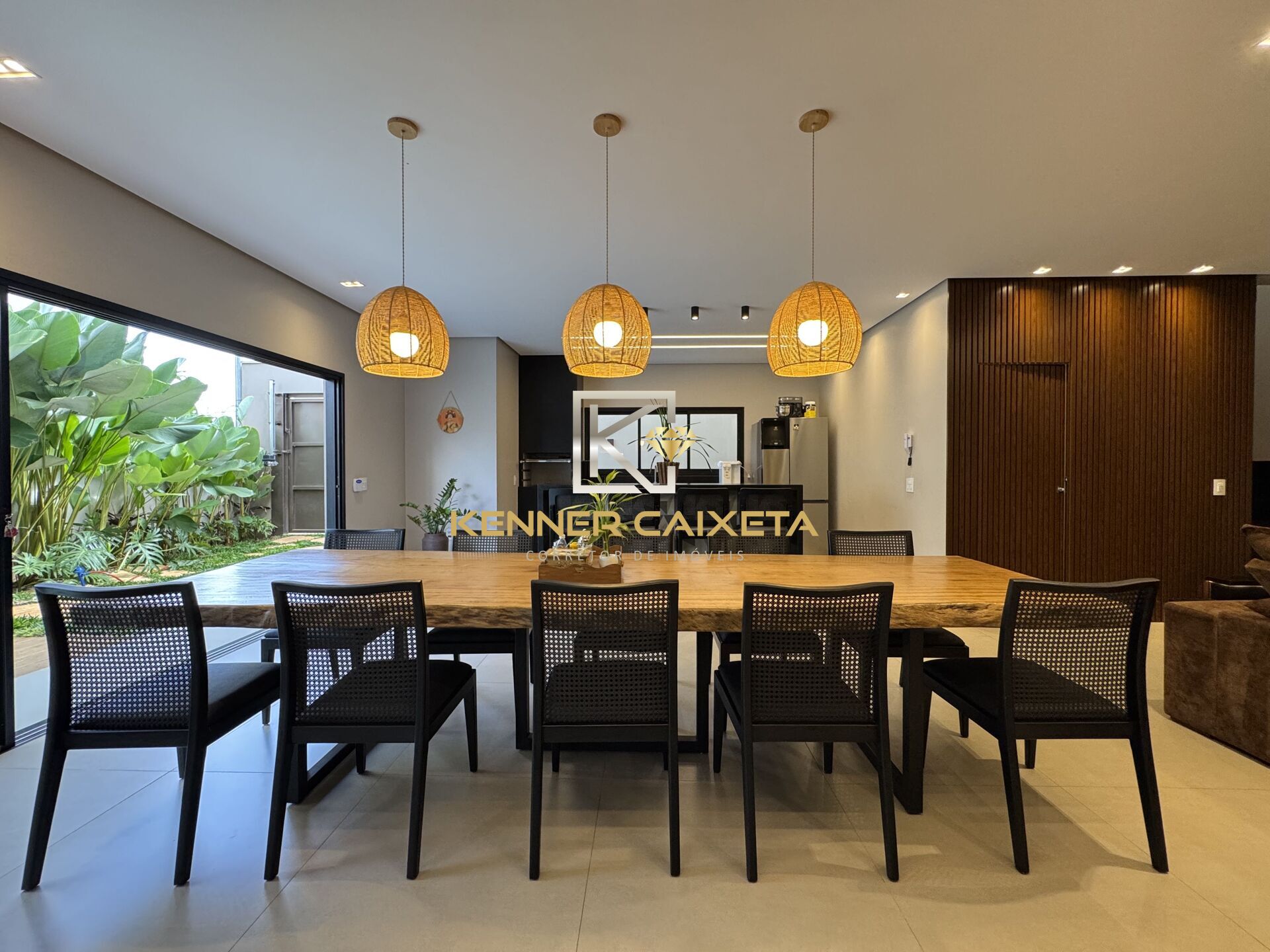 Casa, 3 quartos, 246 m² - Foto 4