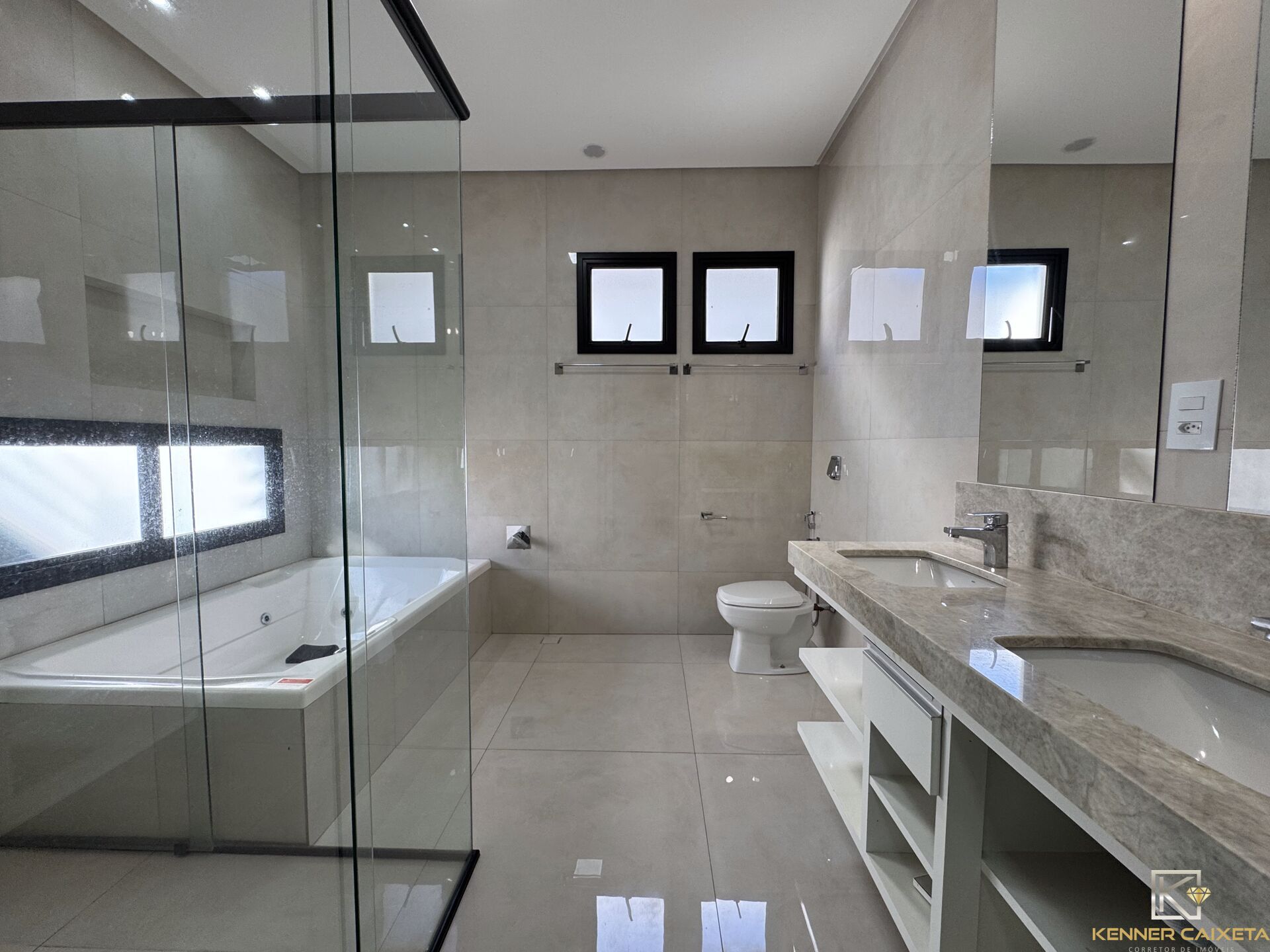 Casa, 4 quartos, 290 m² - Foto 9