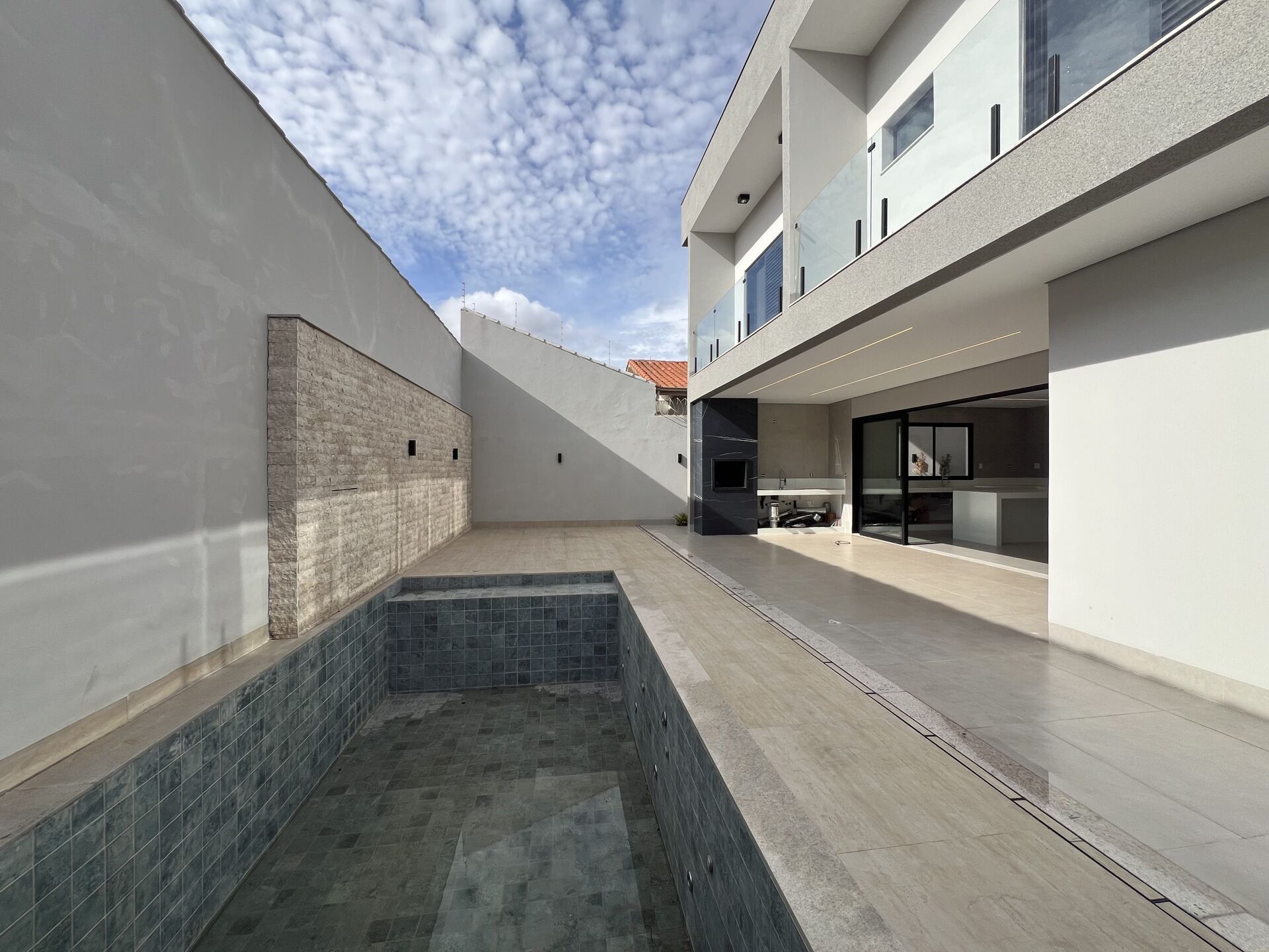 Casa, 4 quartos, 327 m² - Foto 13