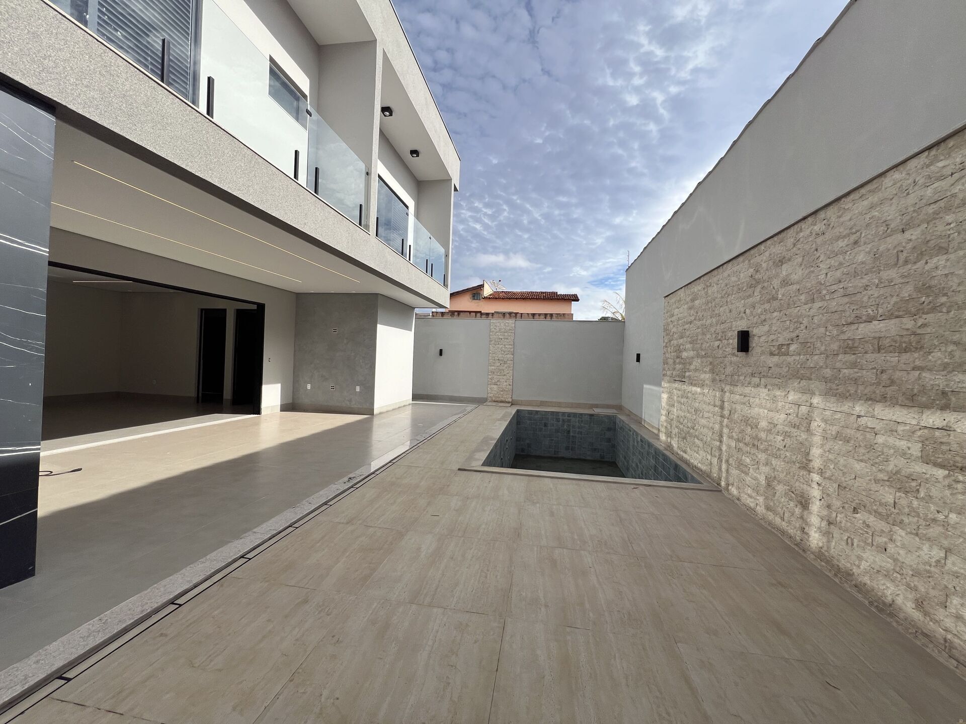 Casa, 4 quartos, 327 m² - Foto 15