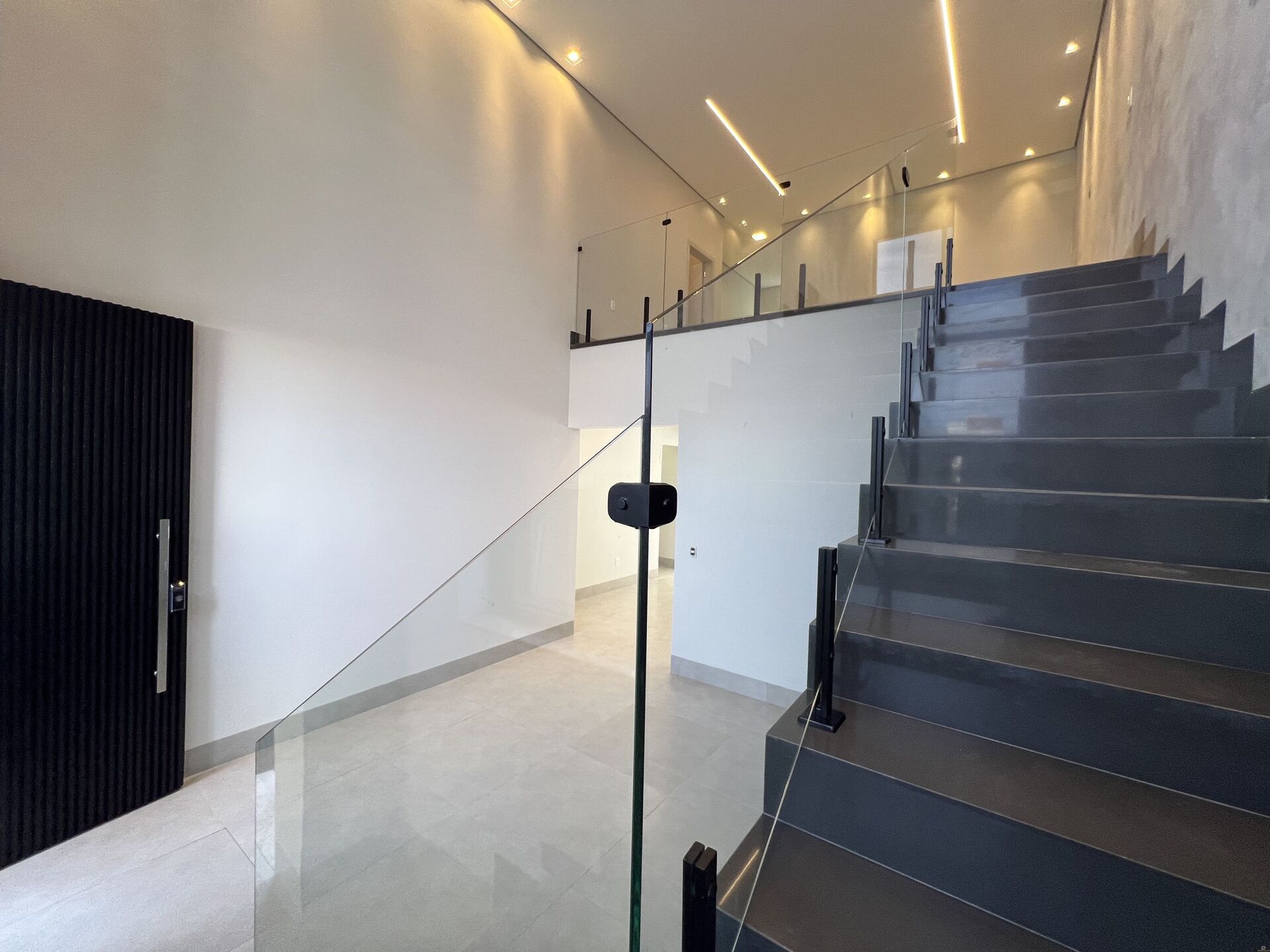 Casa, 4 quartos, 327 m² - Foto 4