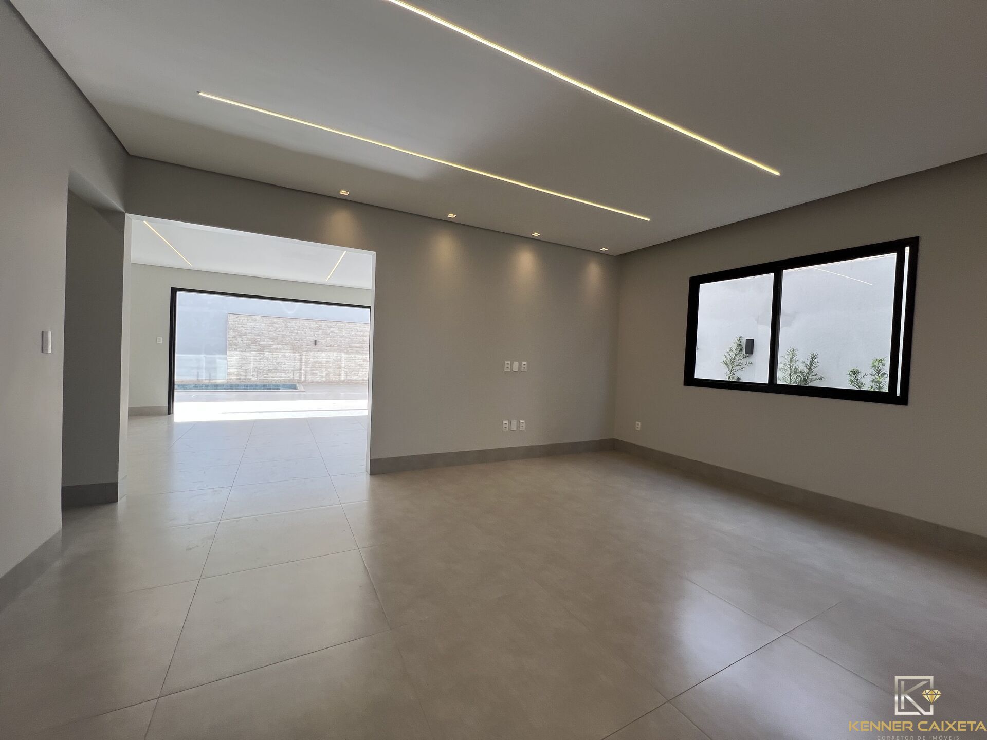 Casa, 4 quartos, 327 m² - Foto 5