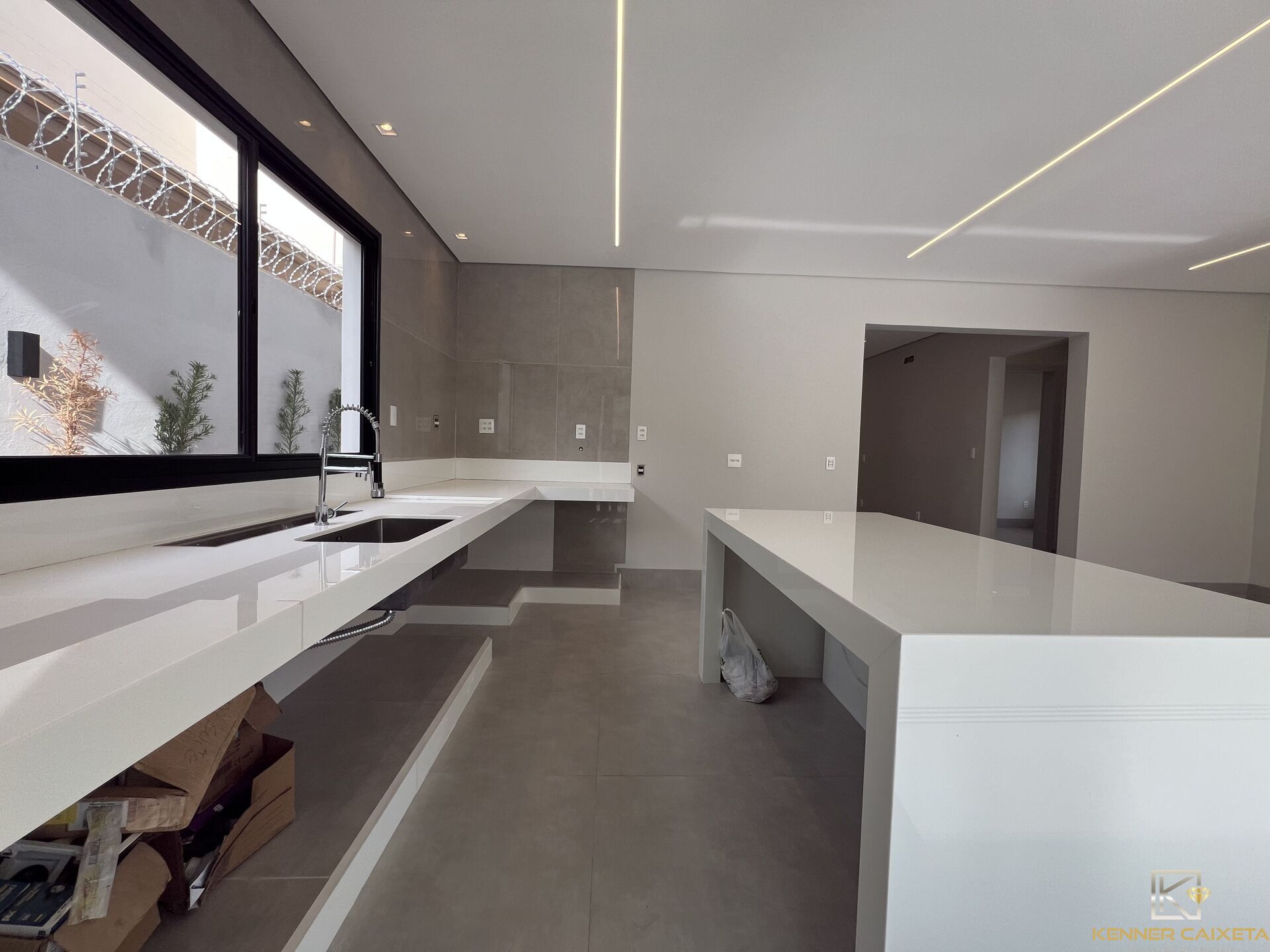 Casa, 4 quartos, 327 m² - Foto 10
