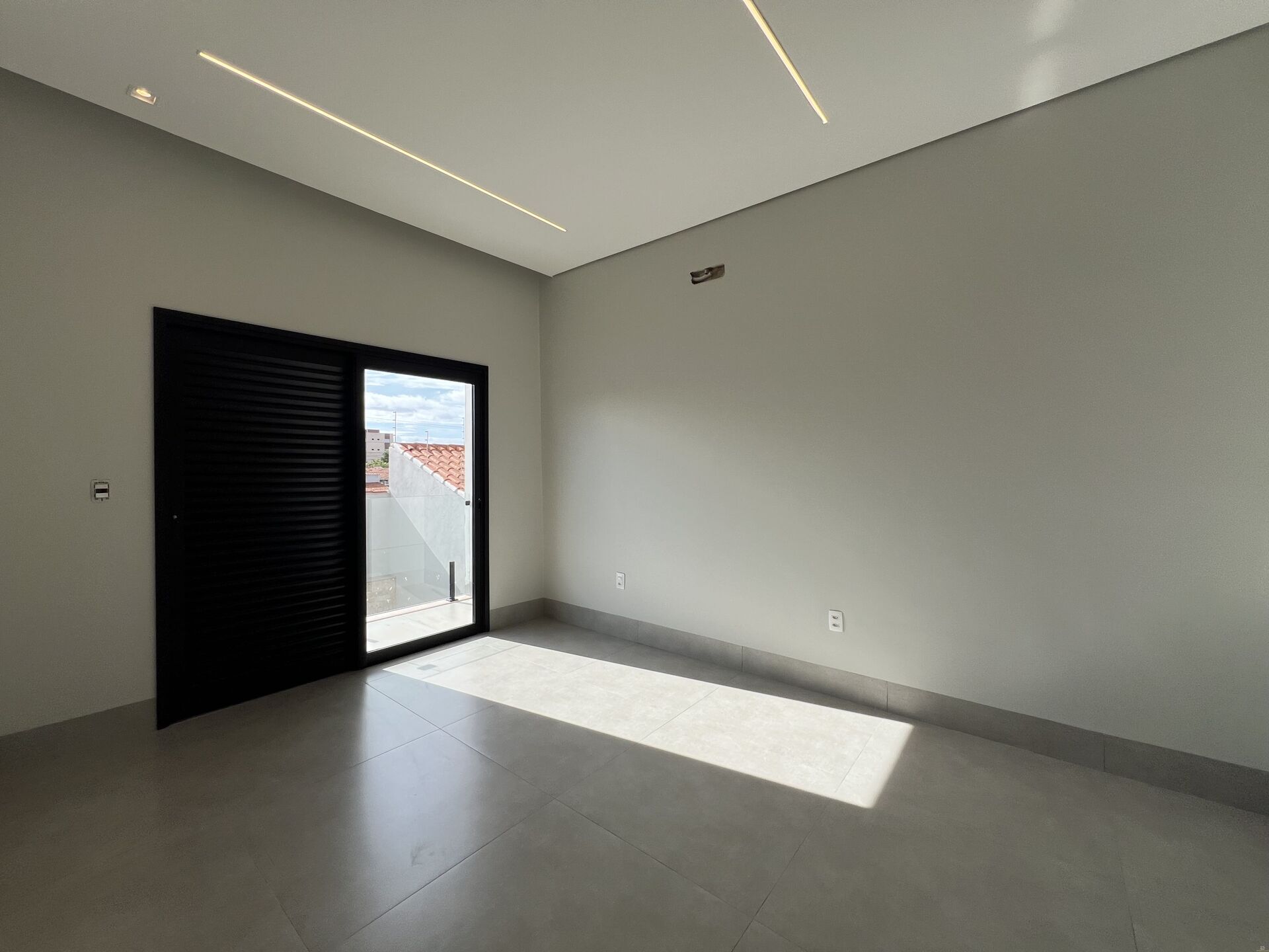 Casa, 4 quartos, 327 m² - Foto 29