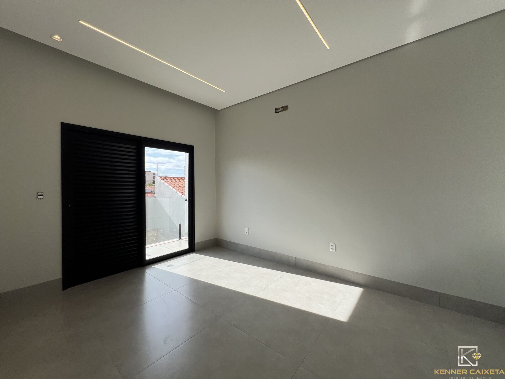 Casa, 4 quartos, 327 m² - Foto 29