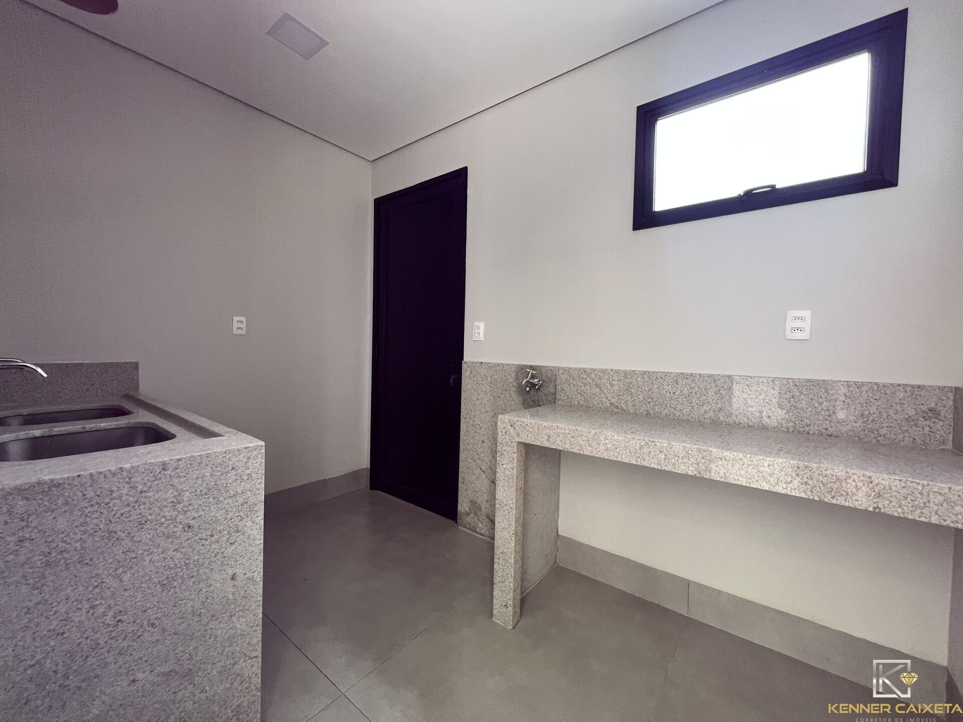Casa, 4 quartos, 327 m² - Foto 16