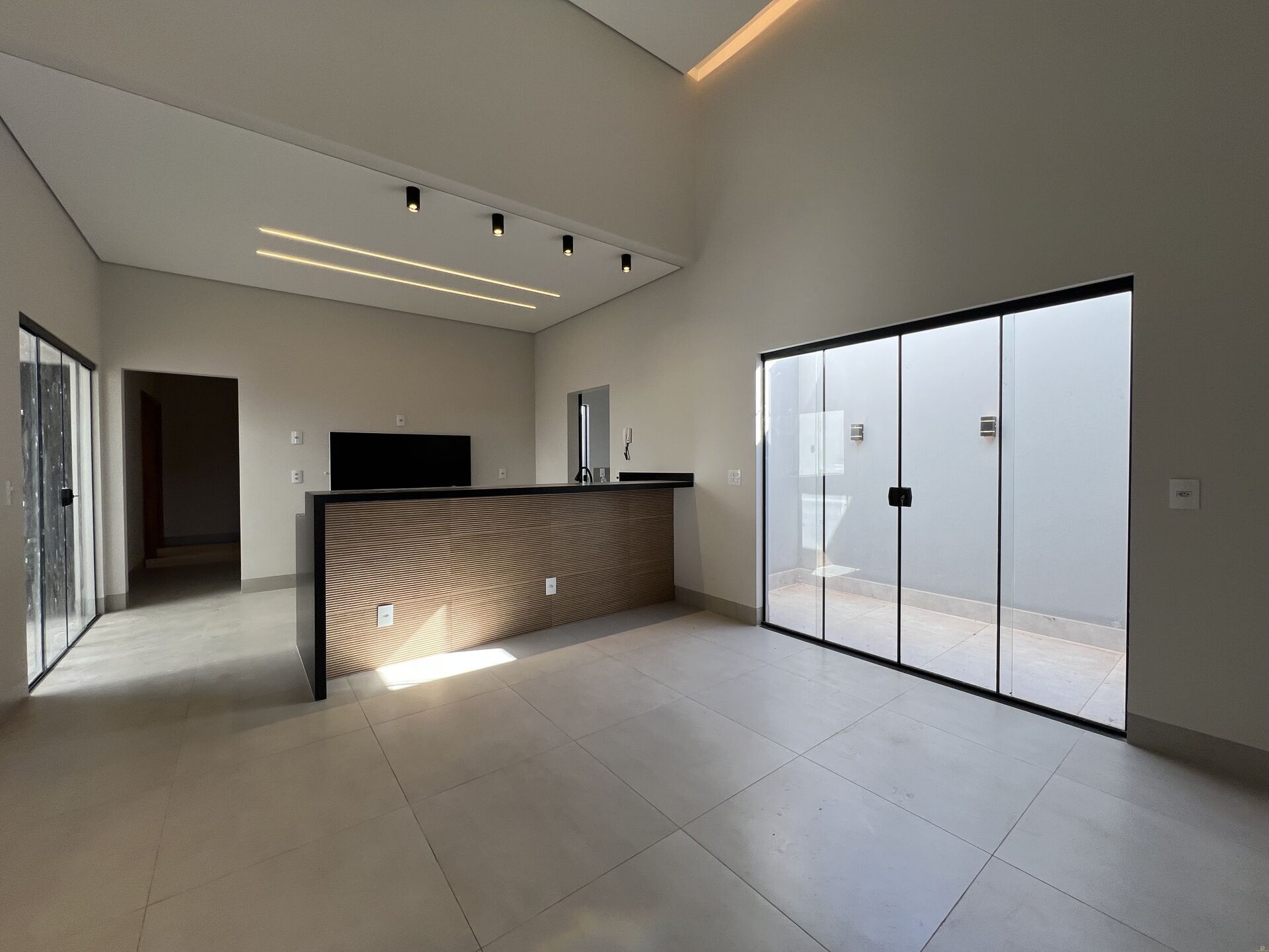 Casa, 3 quartos, 159 m² - Foto 1