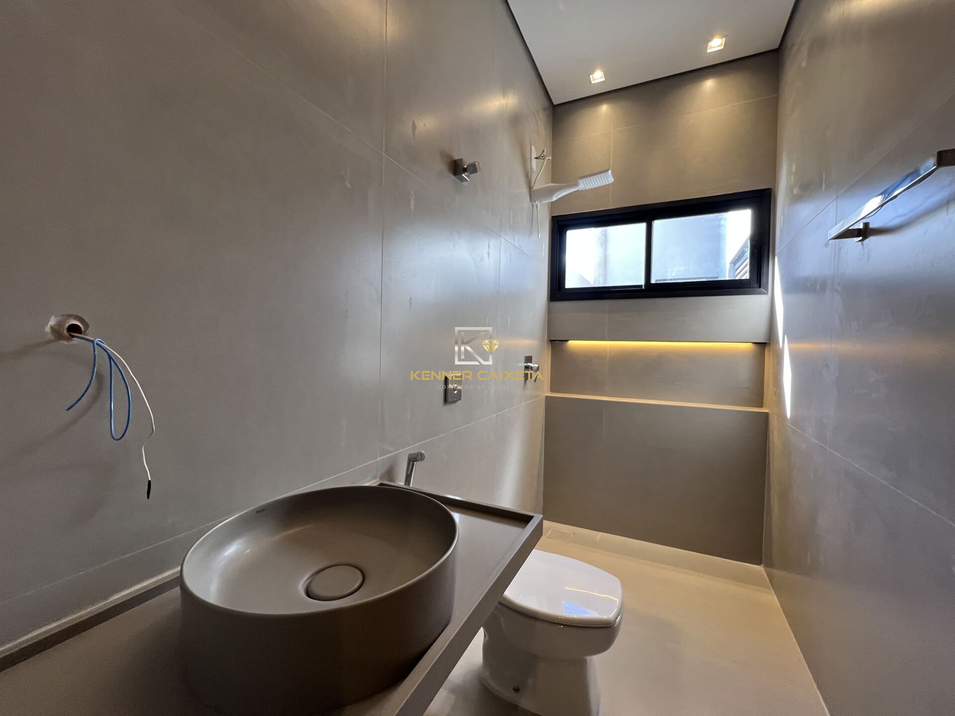 Casa à venda com 3 quartos, 159m² - Foto 9