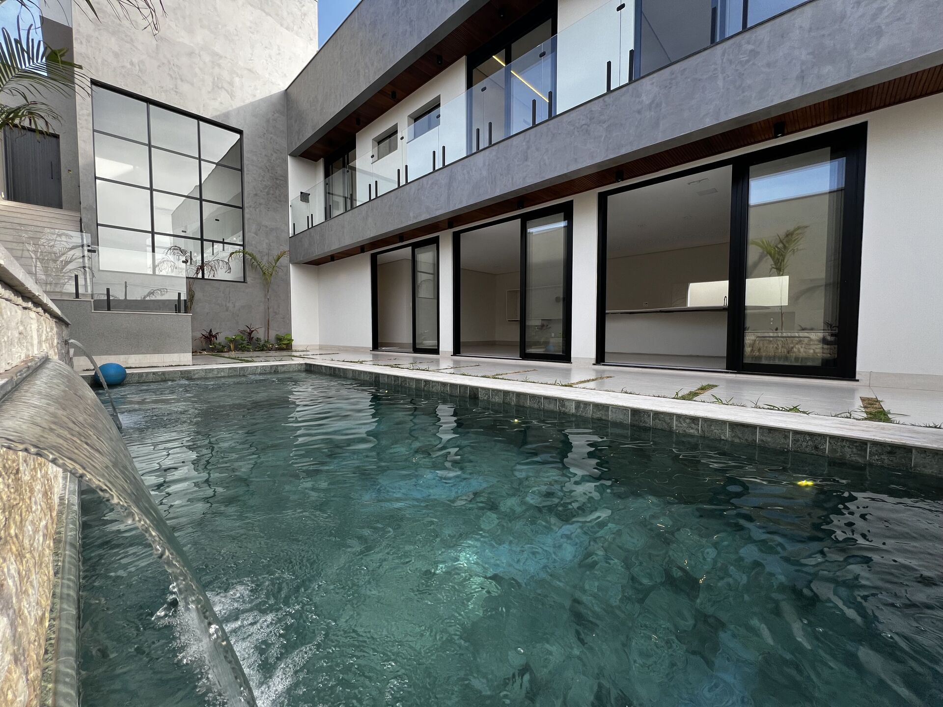 Casa, 4 quartos, 298 m² - Foto 3