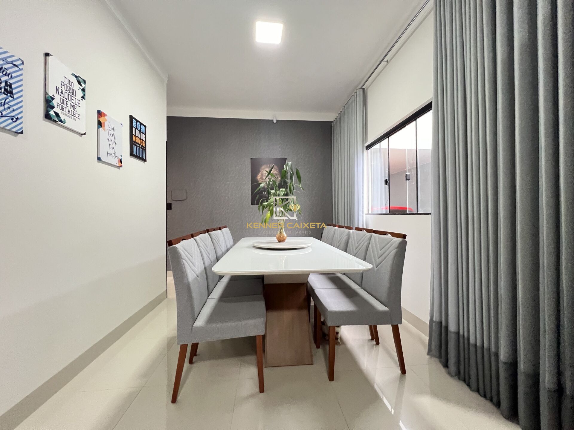 Casa à venda com 2 quartos, 125m² - Foto 4