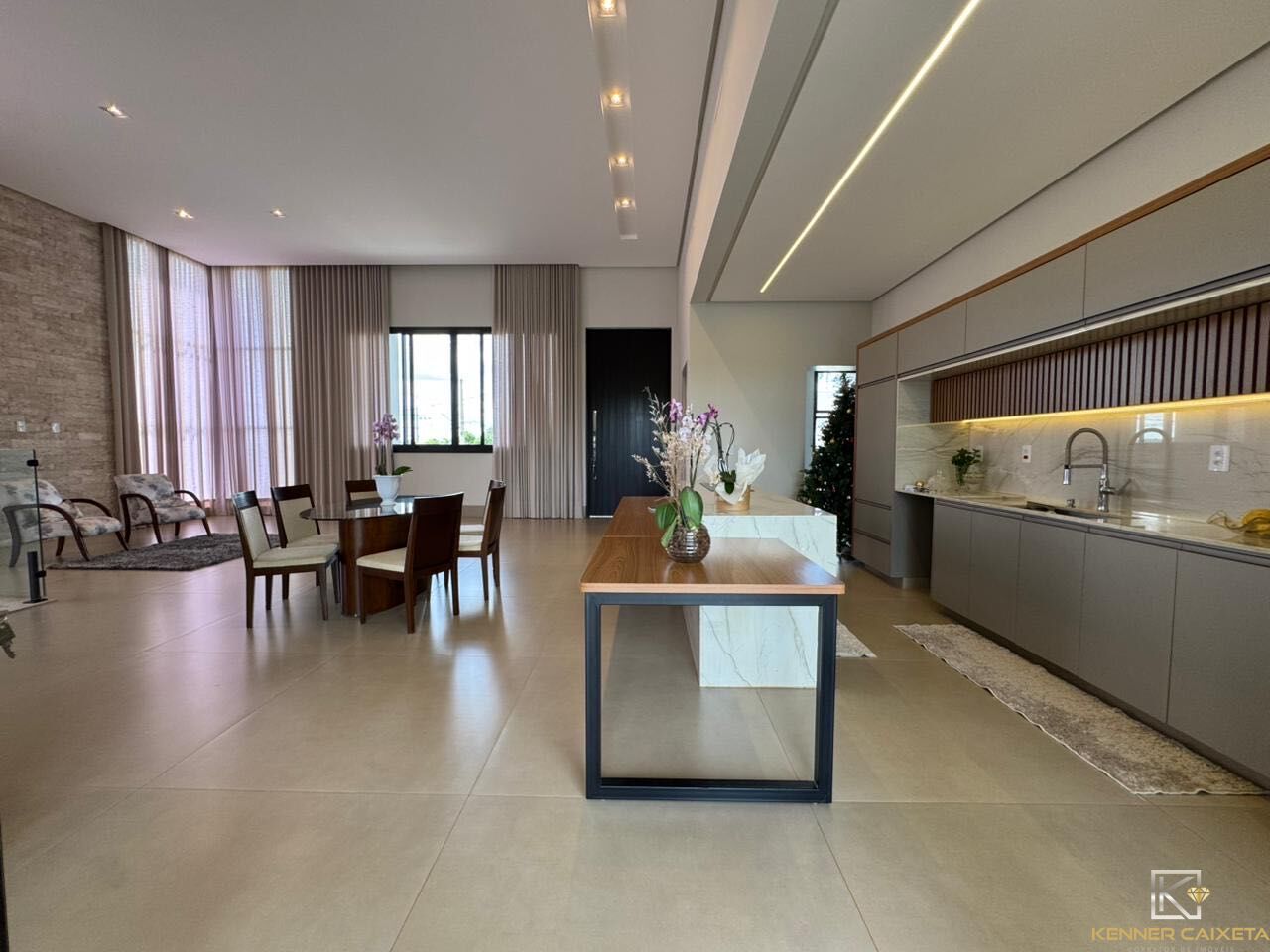 Casa, 4 quartos, 384 m² - Foto 12