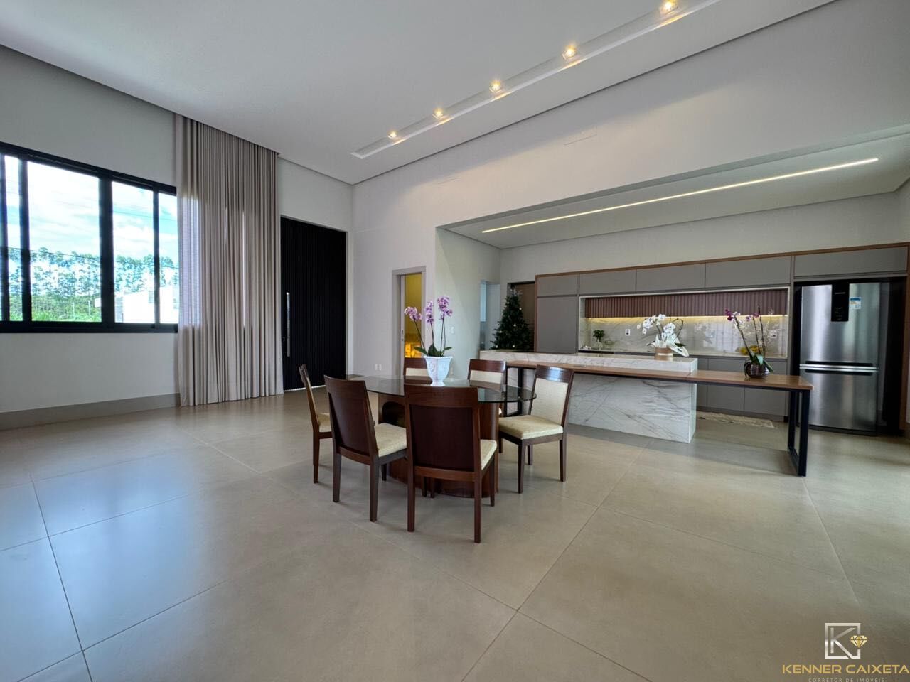Casa, 4 quartos, 384 m² - Foto 35