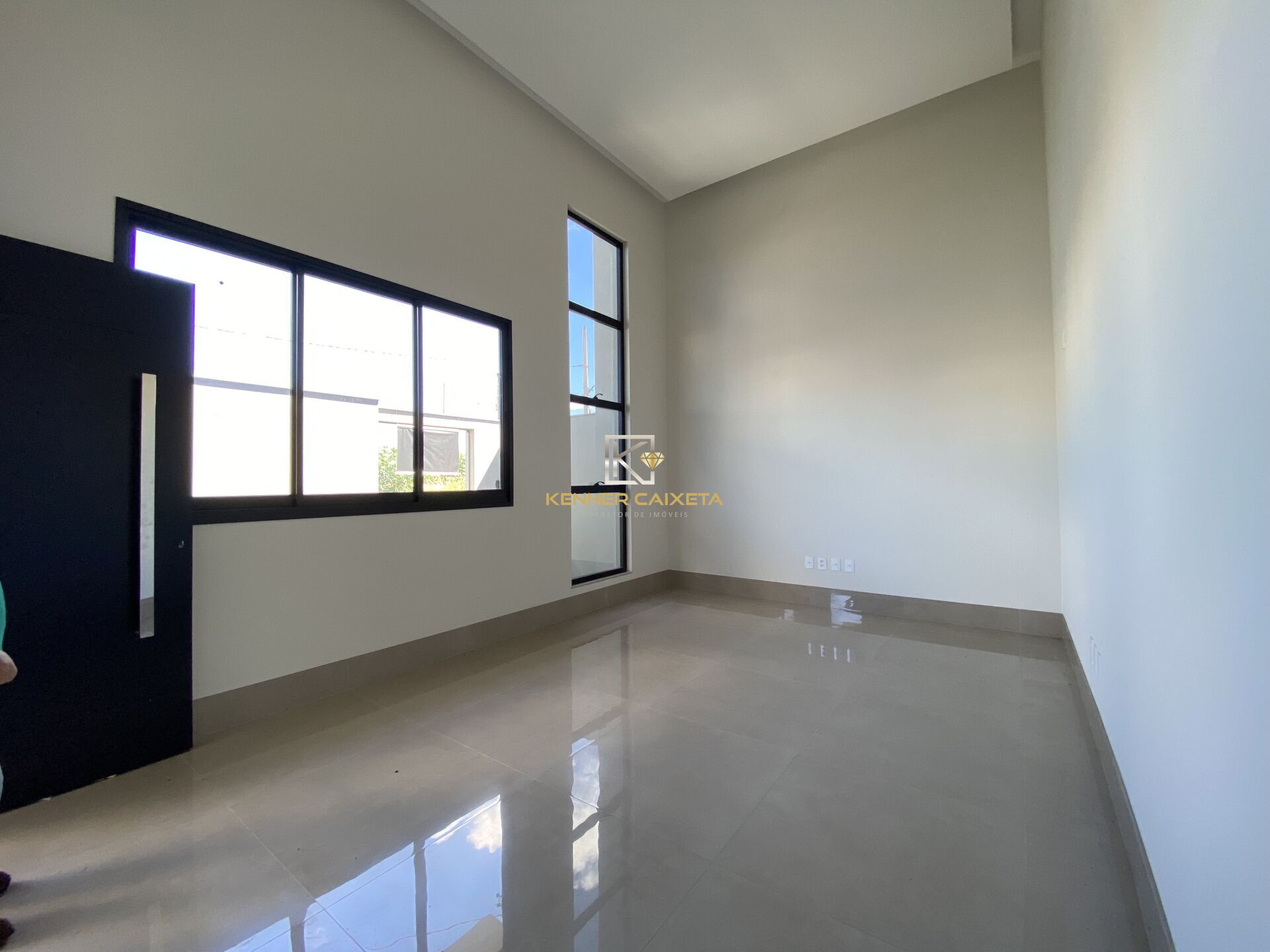 Casa à venda com 3 quartos, 182m² - Foto 13