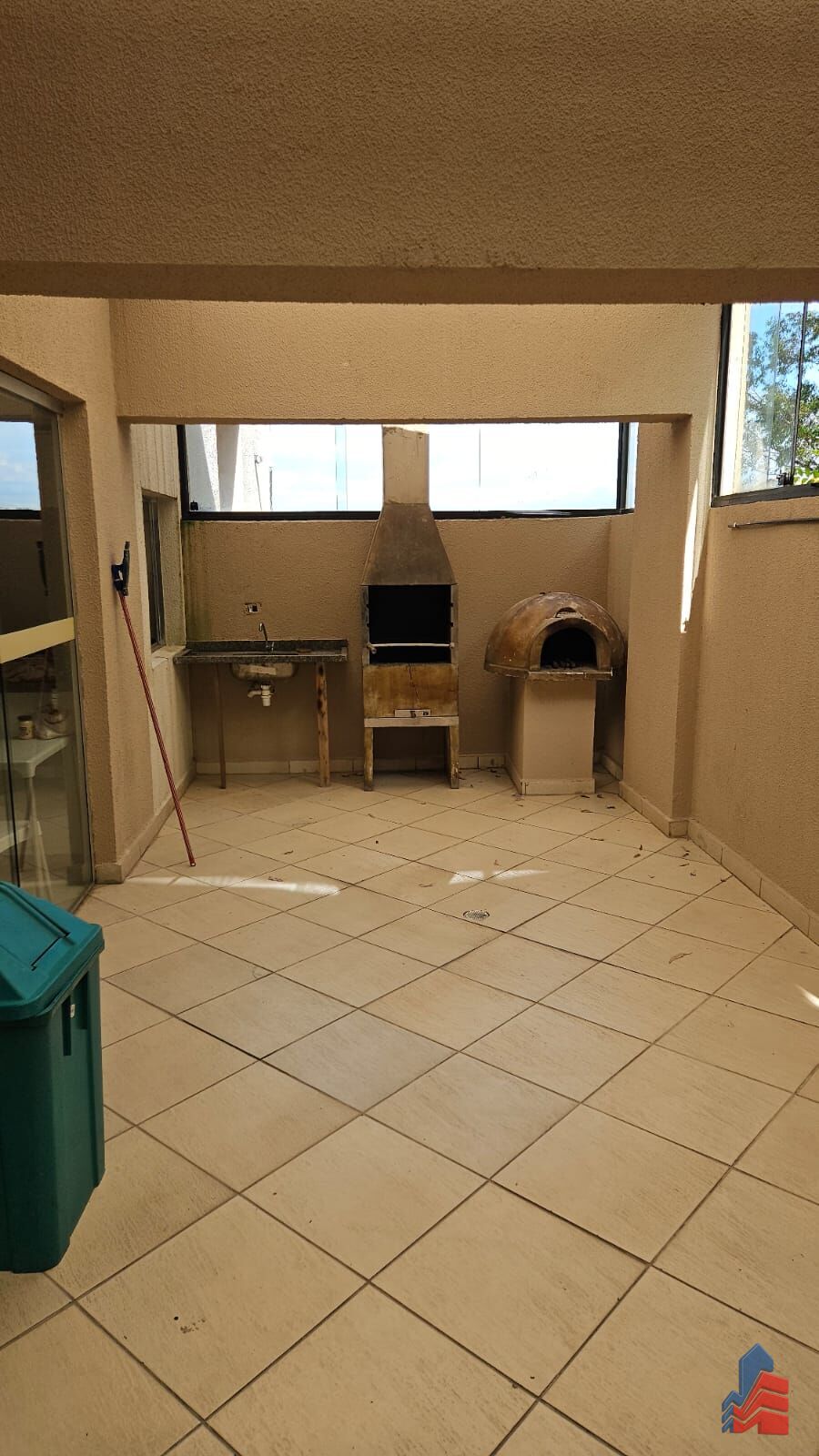 Apartamento à venda com 2 quartos, 65m² - Foto 16