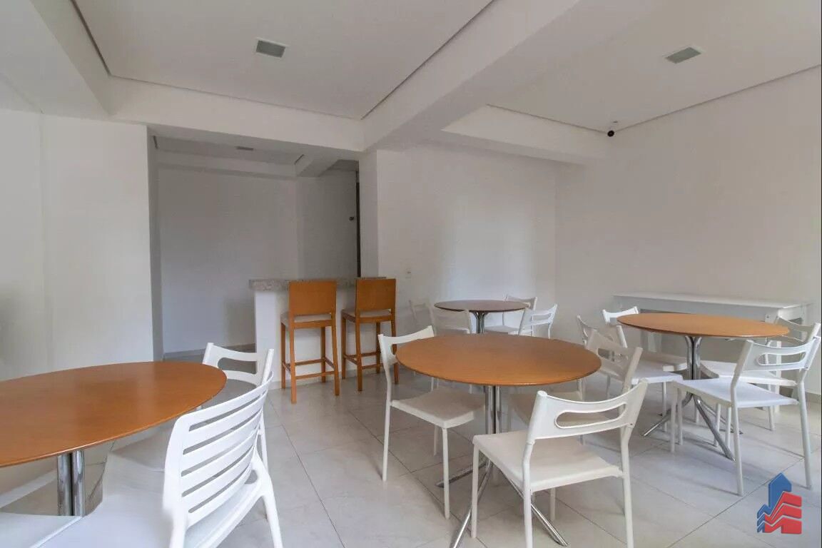 Apartamento à venda com 2 quartos, 60m² - Foto 24