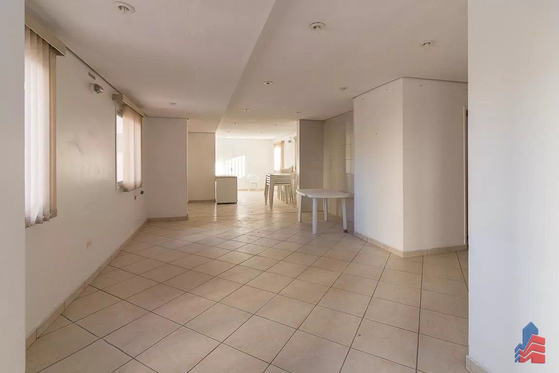 Apartamento à venda com 2 quartos, 47m² - Foto 18
