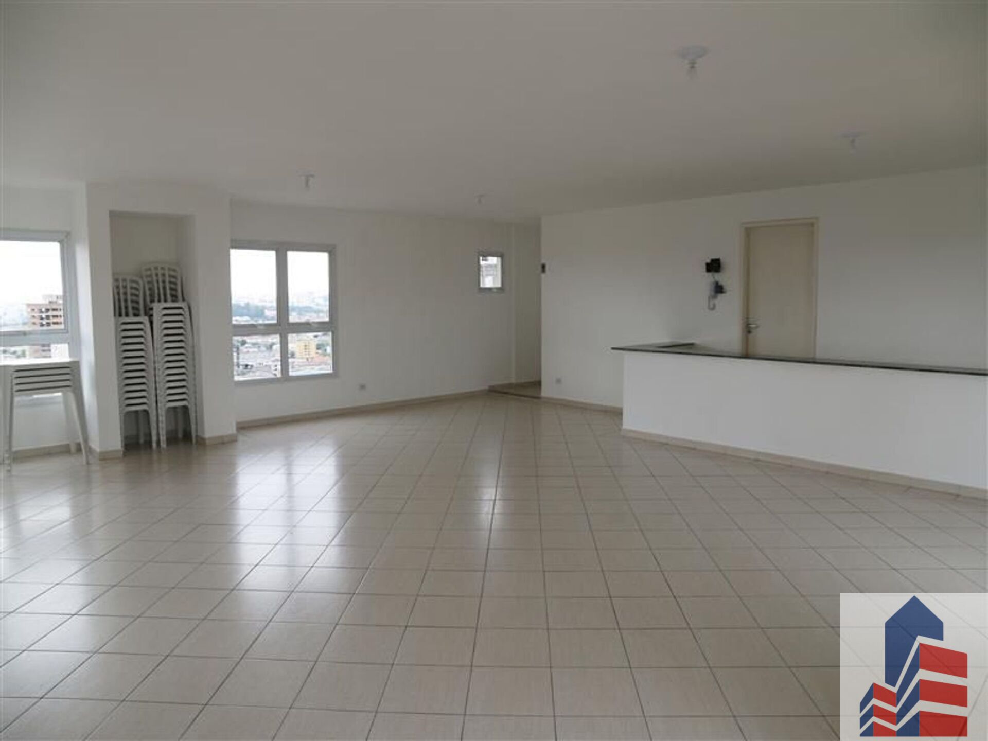 Apartamento à venda com 2 quartos, 56m² - Foto 12