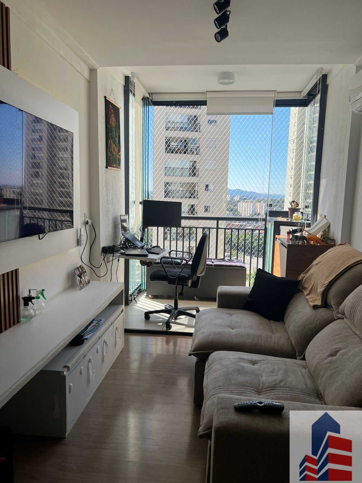 Apartamento à venda com 2 quartos, 58m² - Foto 4